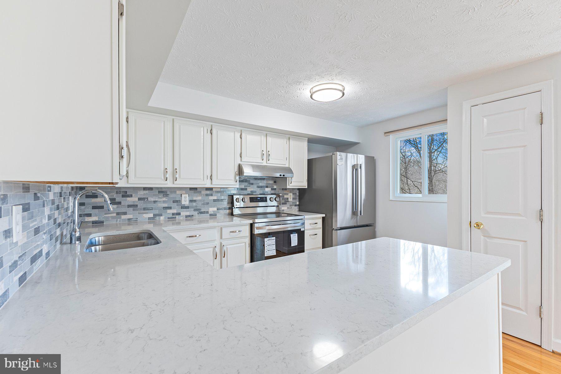 SUMMIT WALK - Residential