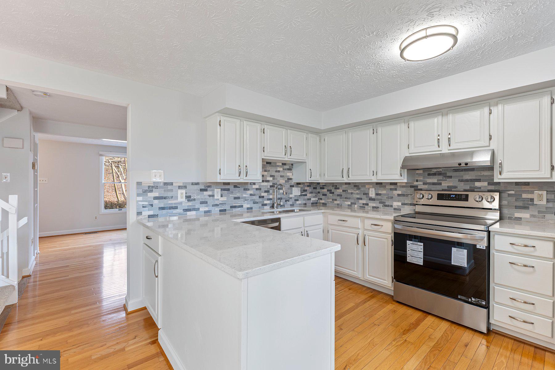 SUMMIT WALK - Residential