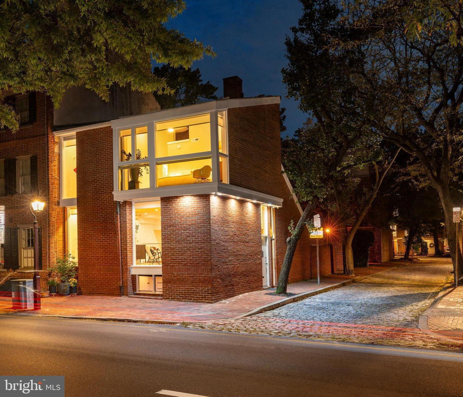 SOCIETY HILL - Residential