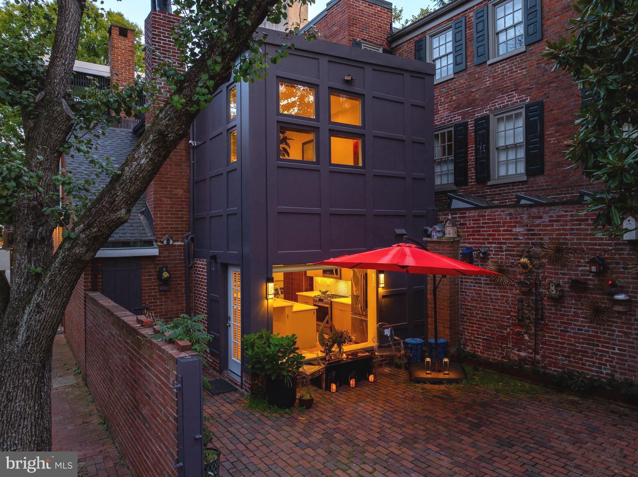 SOCIETY HILL - Residential