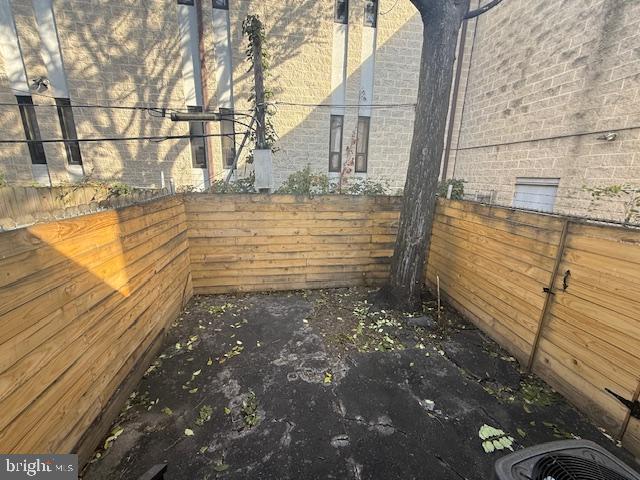 POINT BREEZE - Residential Lease