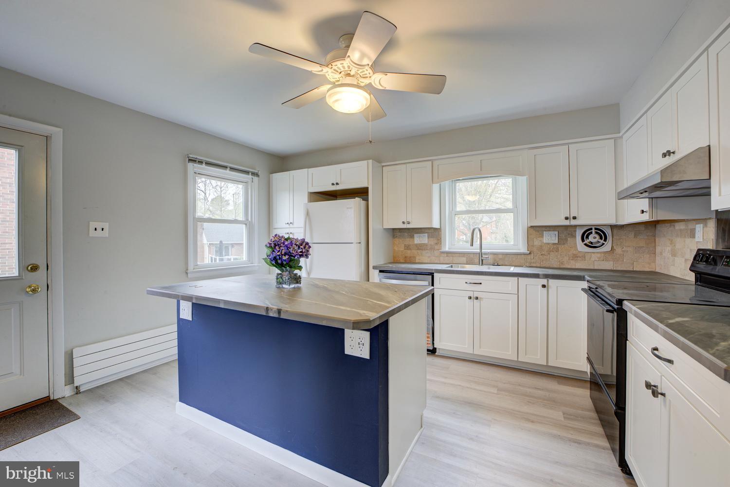 UNIVERSITY PARK - Residential