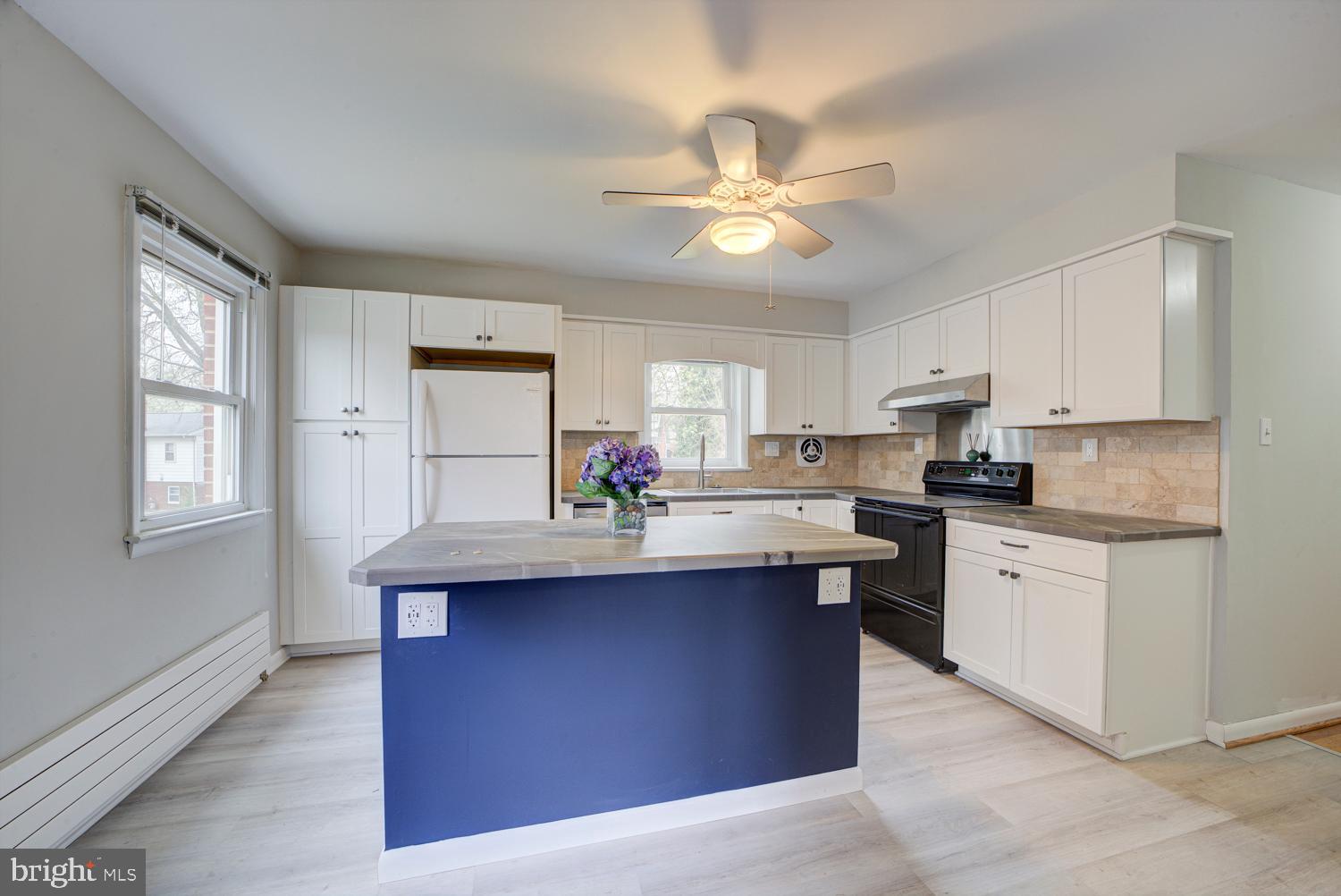 UNIVERSITY PARK - Residential