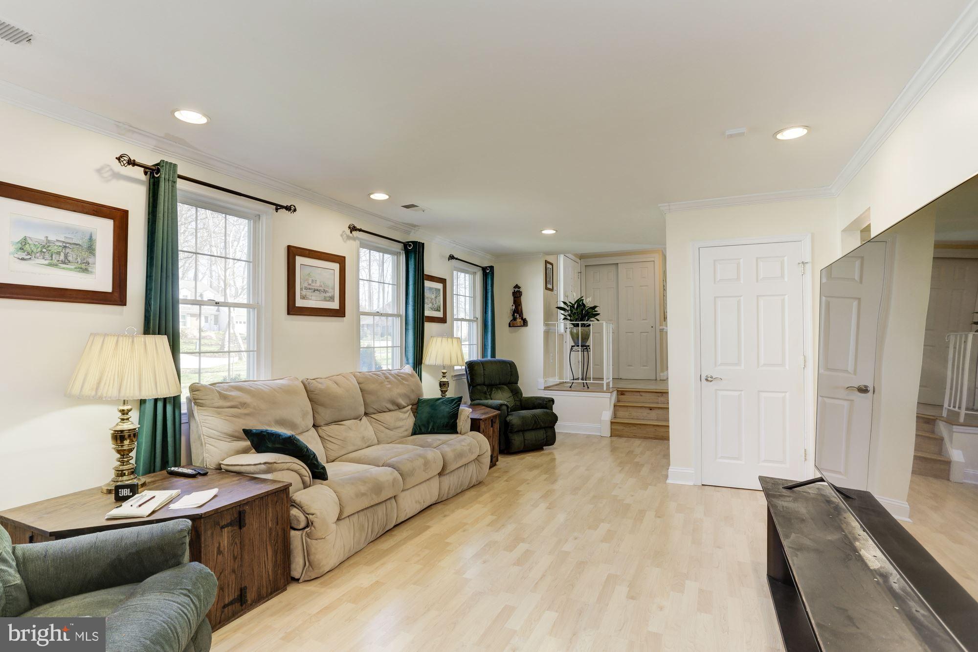 HICKORY RIDGE - Residential