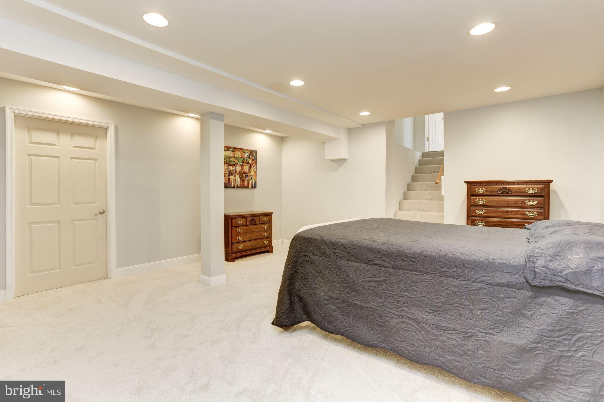 HICKORY RIDGE - Residential