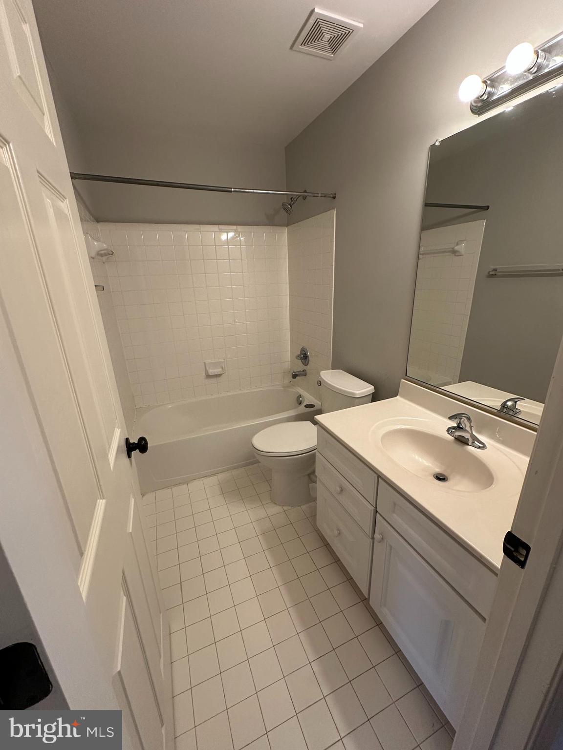 CARTERWOOD - Residential Lease