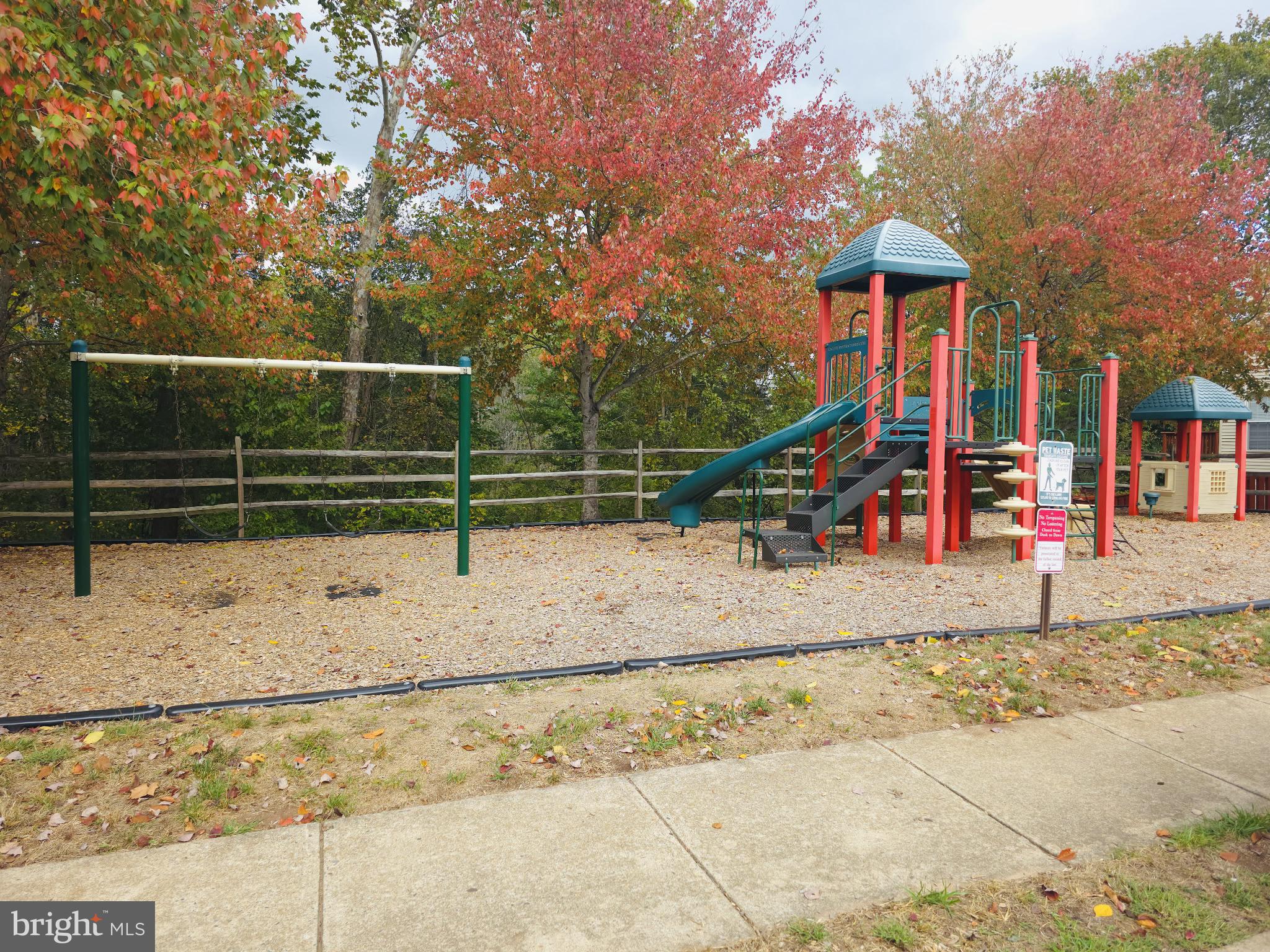 CARTERWOOD - Residential Lease