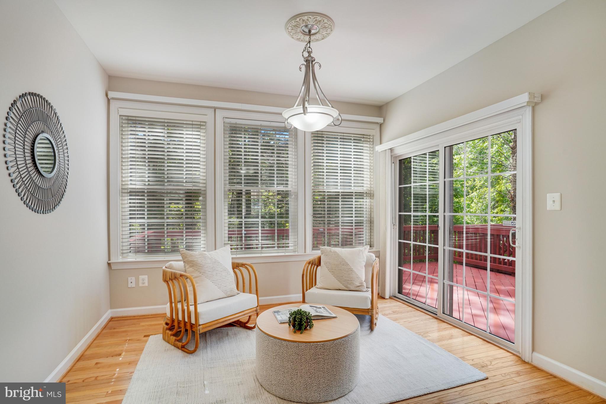 HIGHLAND OAKS - Residential