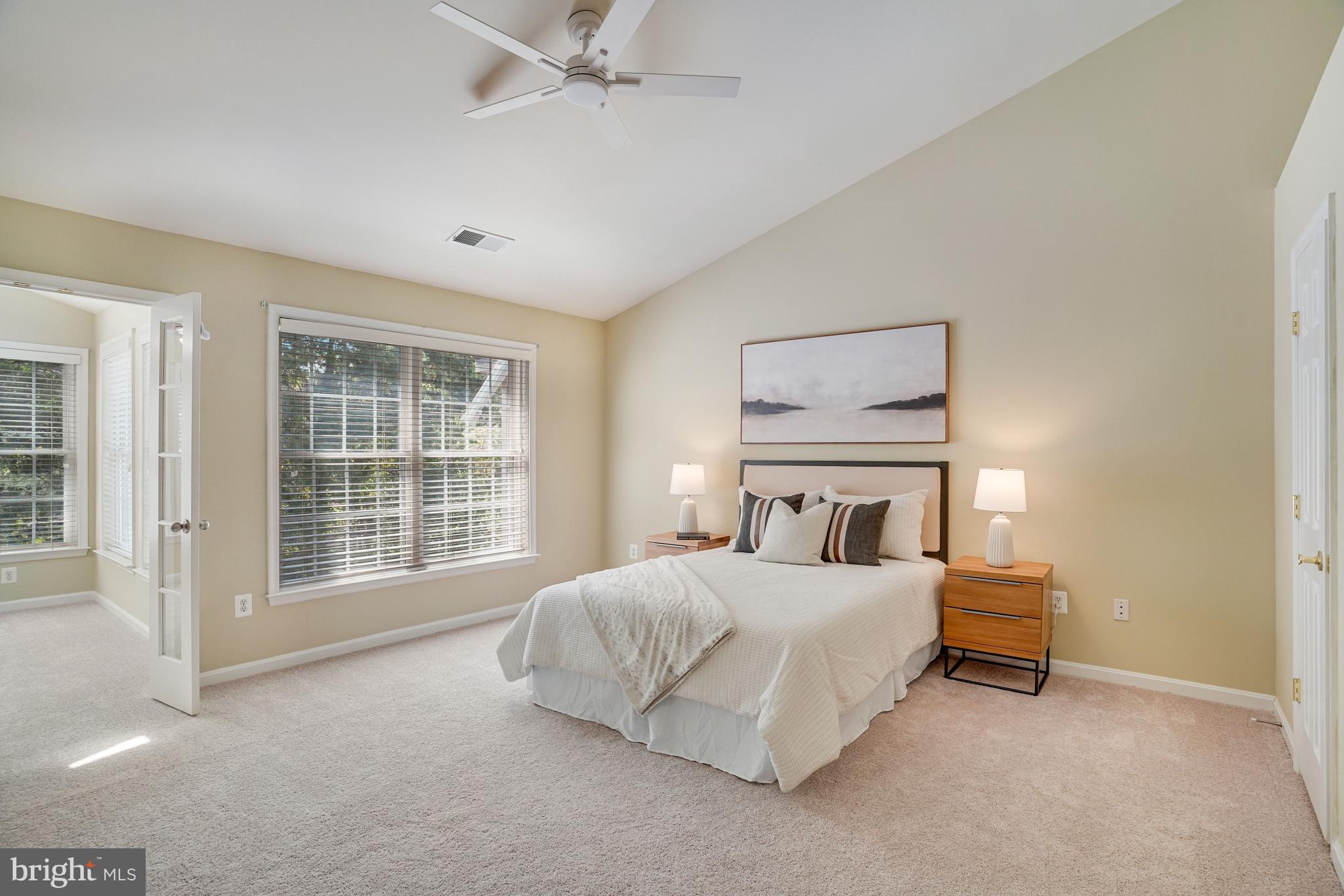 HIGHLAND OAKS - Residential