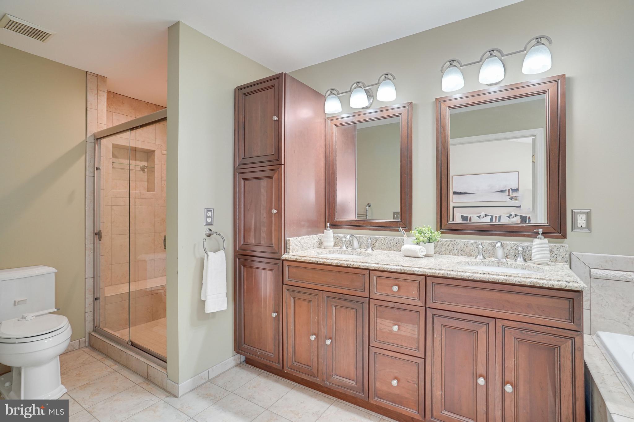 HIGHLAND OAKS - Residential