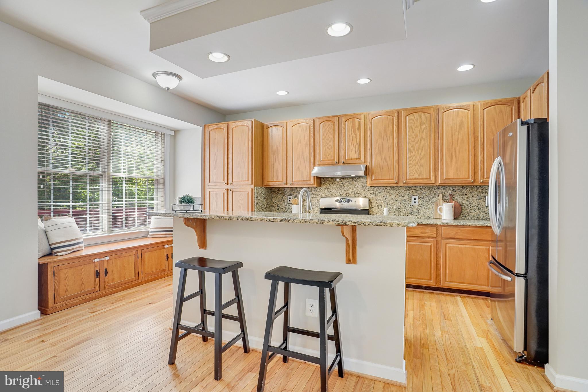 HIGHLAND OAKS - Residential