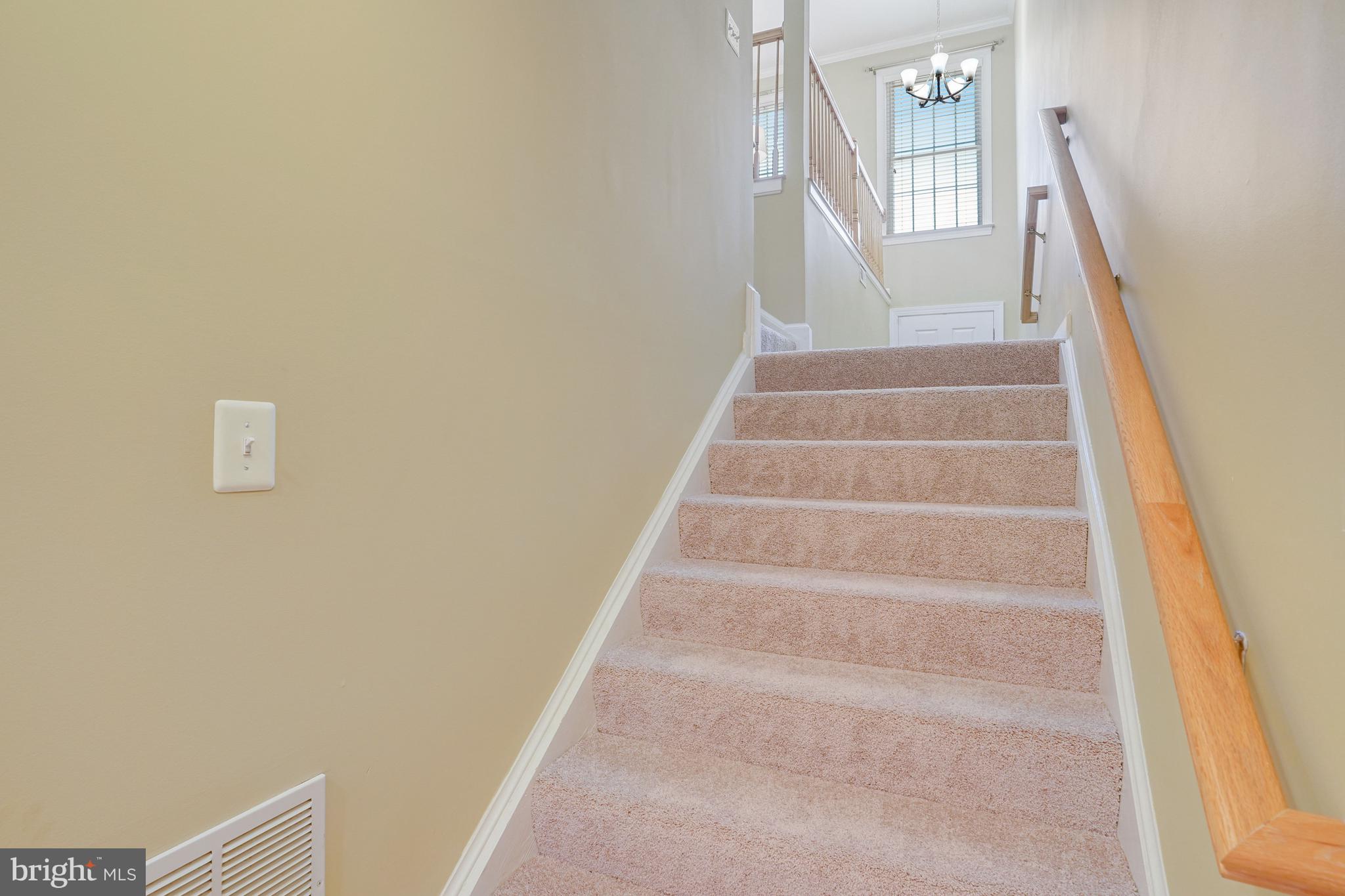 HIGHLAND OAKS - Residential