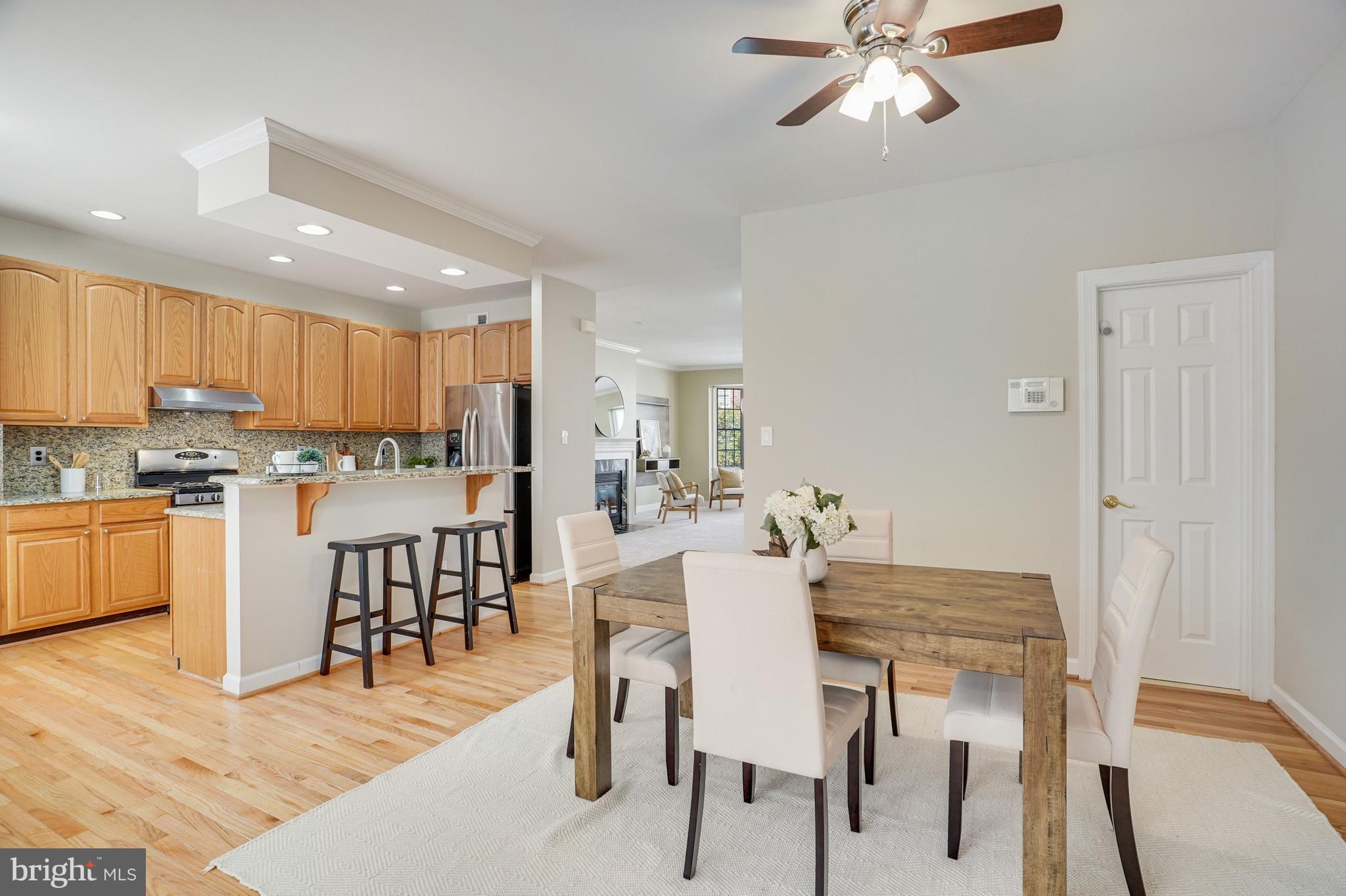 HIGHLAND OAKS - Residential