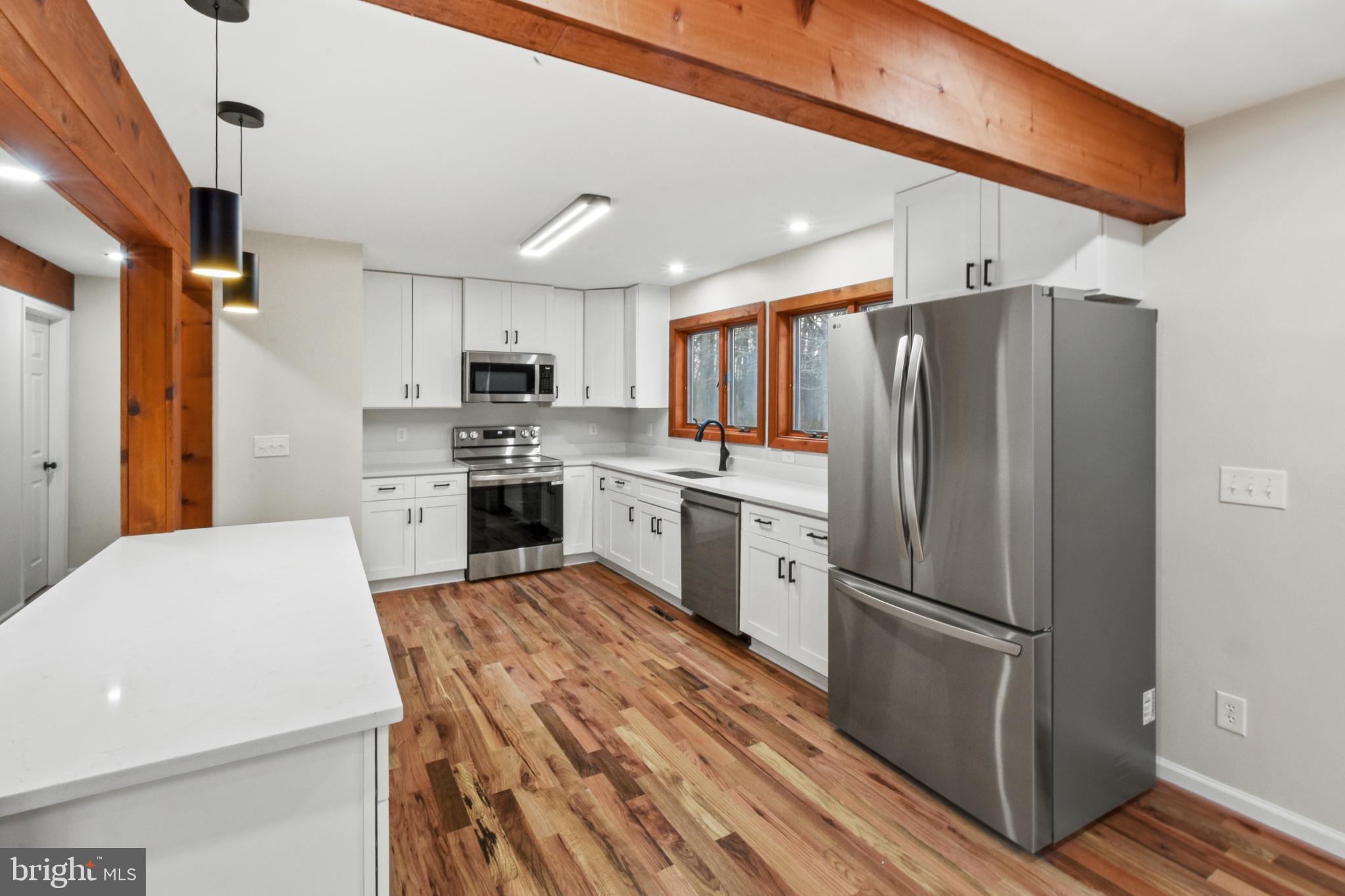 BEAVER DAM WOODS - Residential