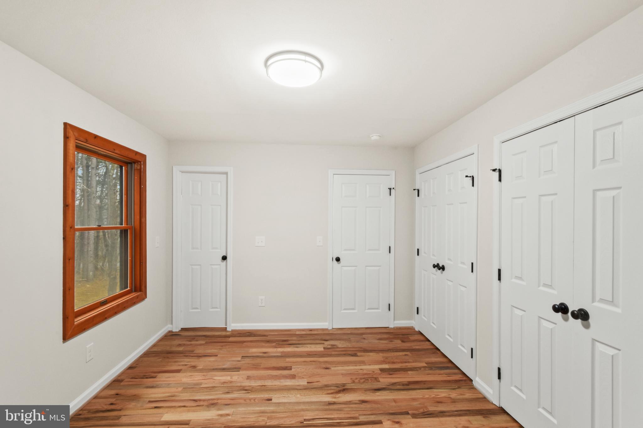 BEAVER DAM WOODS - Residential