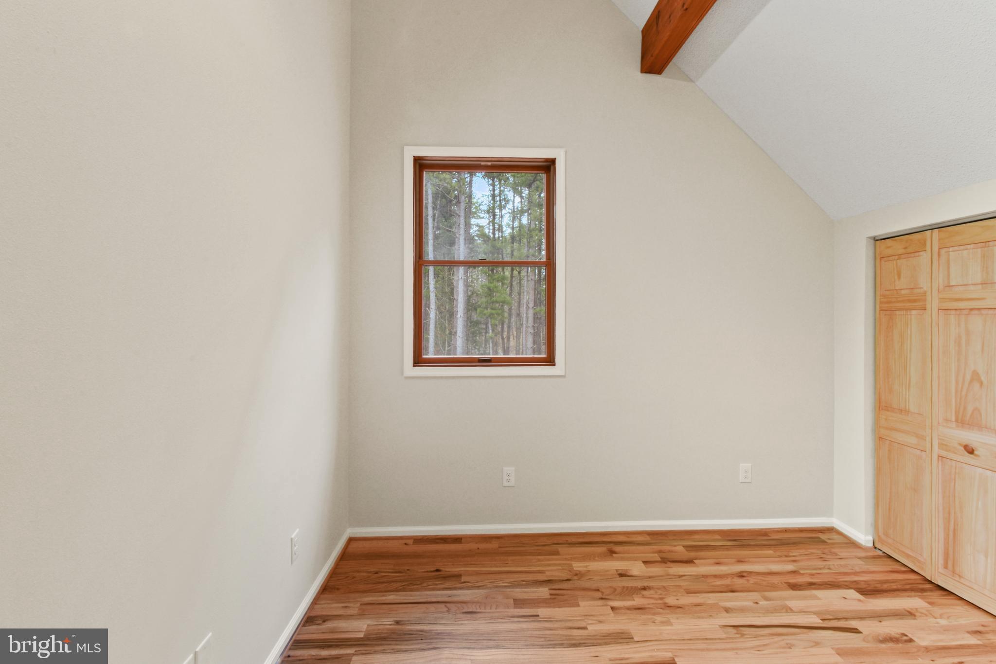 BEAVER DAM WOODS - Residential