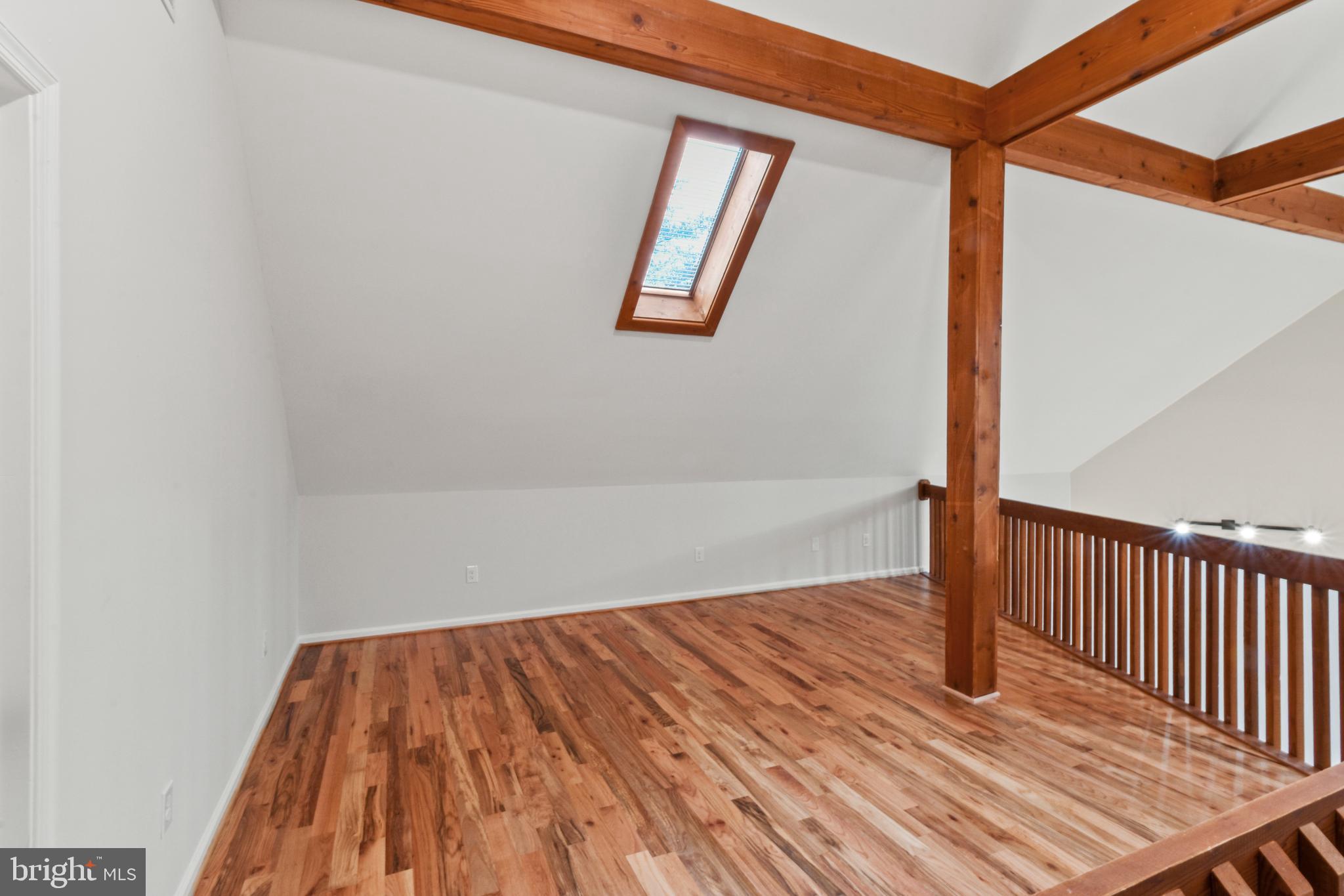 BEAVER DAM WOODS - Residential