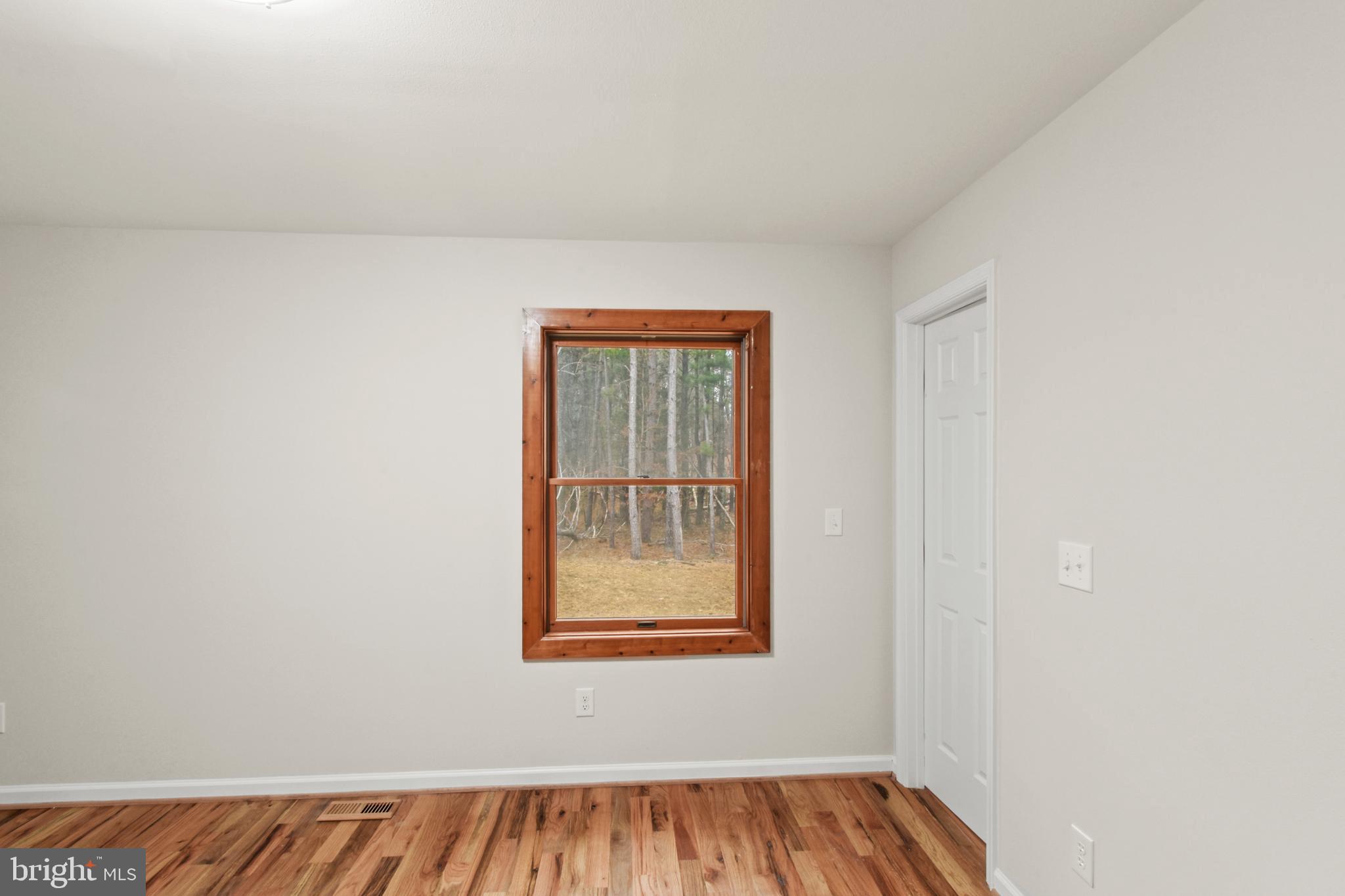 BEAVER DAM WOODS - Residential