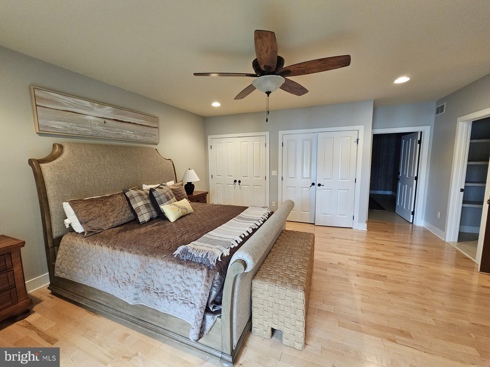 GLENDALE ROAD - Residential