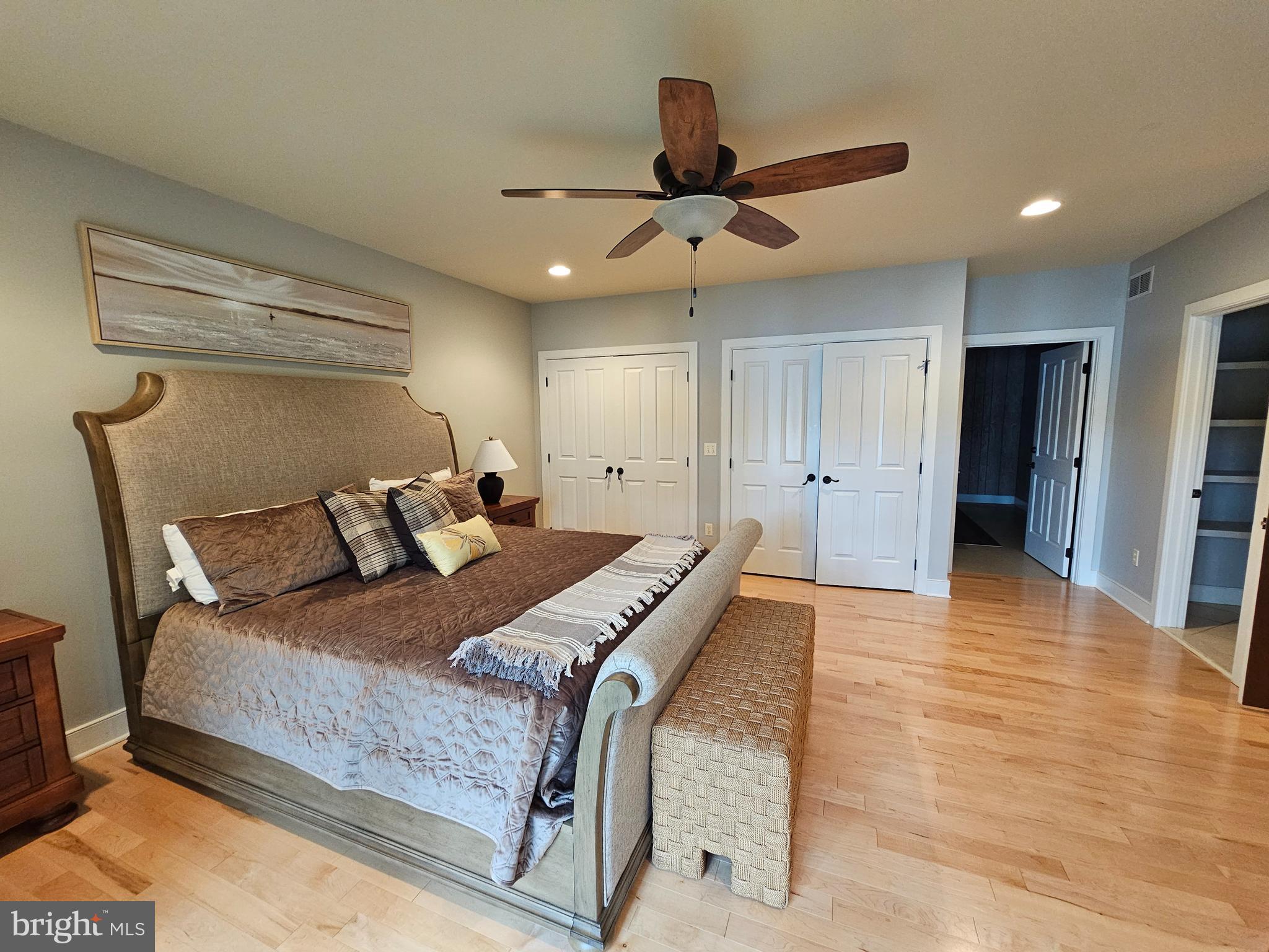 GLENDALE ROAD - Residential