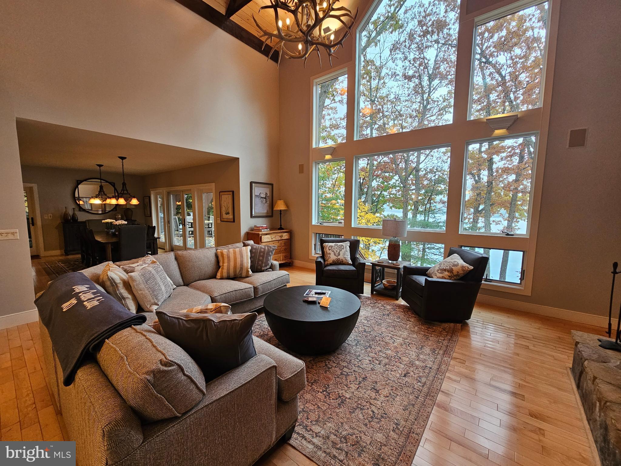 GLENDALE ROAD - Residential