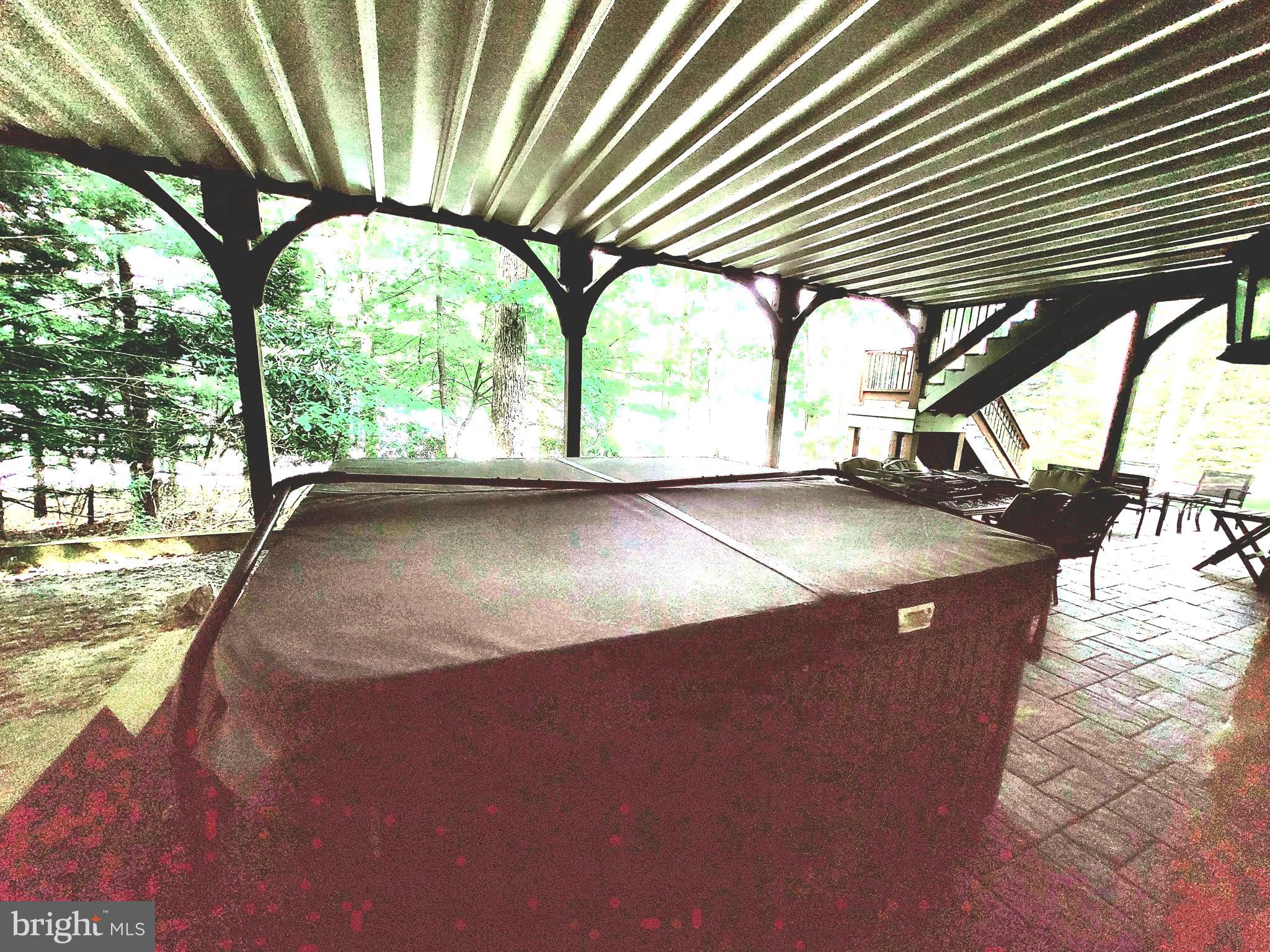 GLENDALE ROAD - Residential