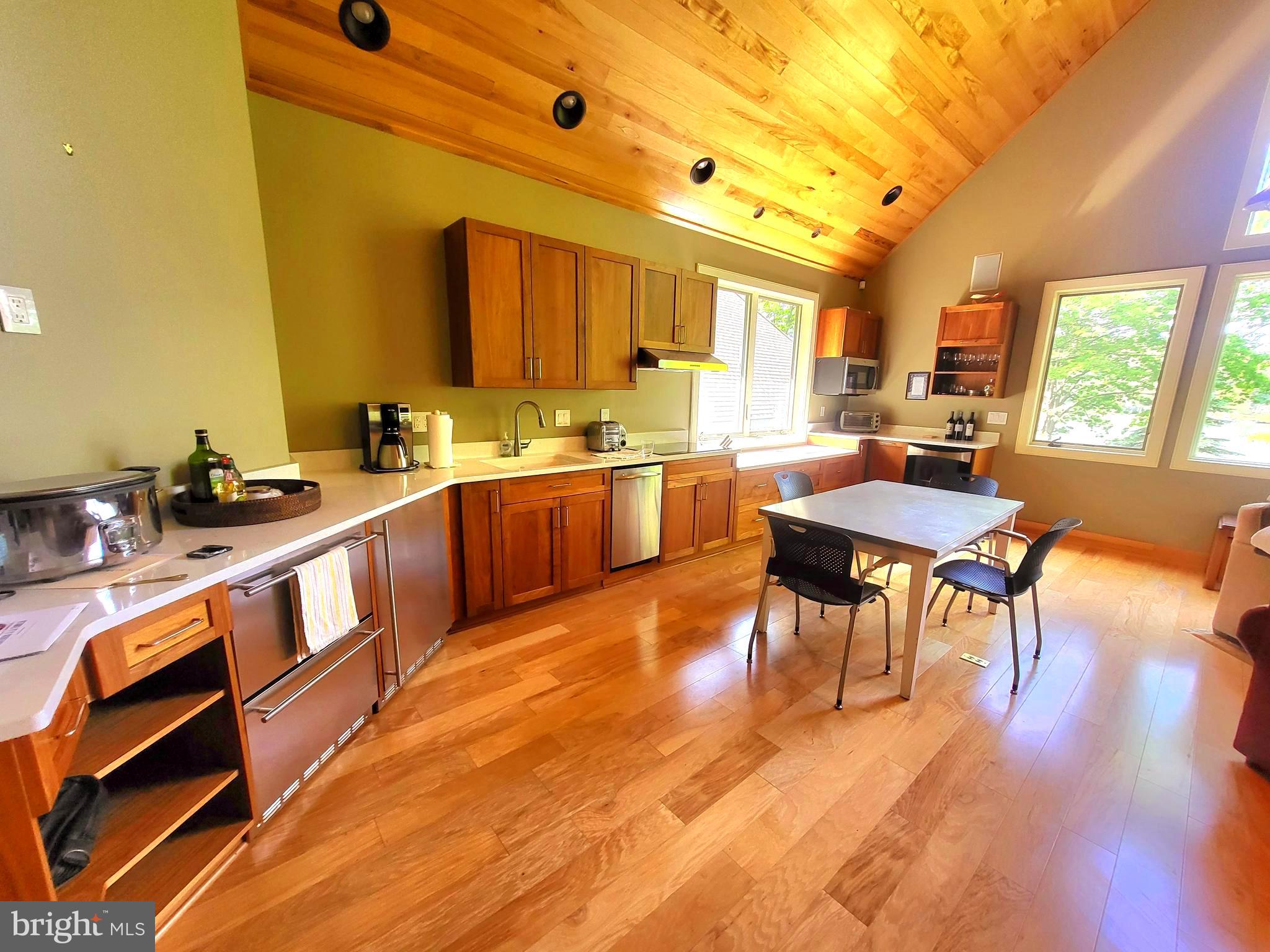 GLENDALE ROAD - Residential