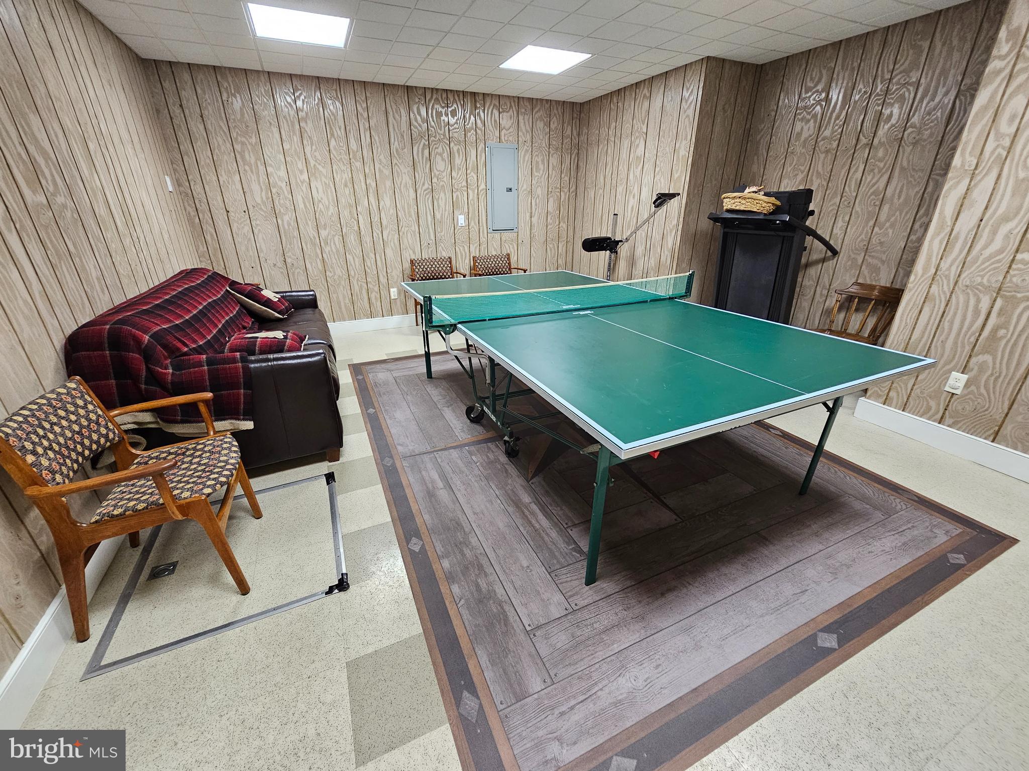 GLENDALE ROAD - Residential