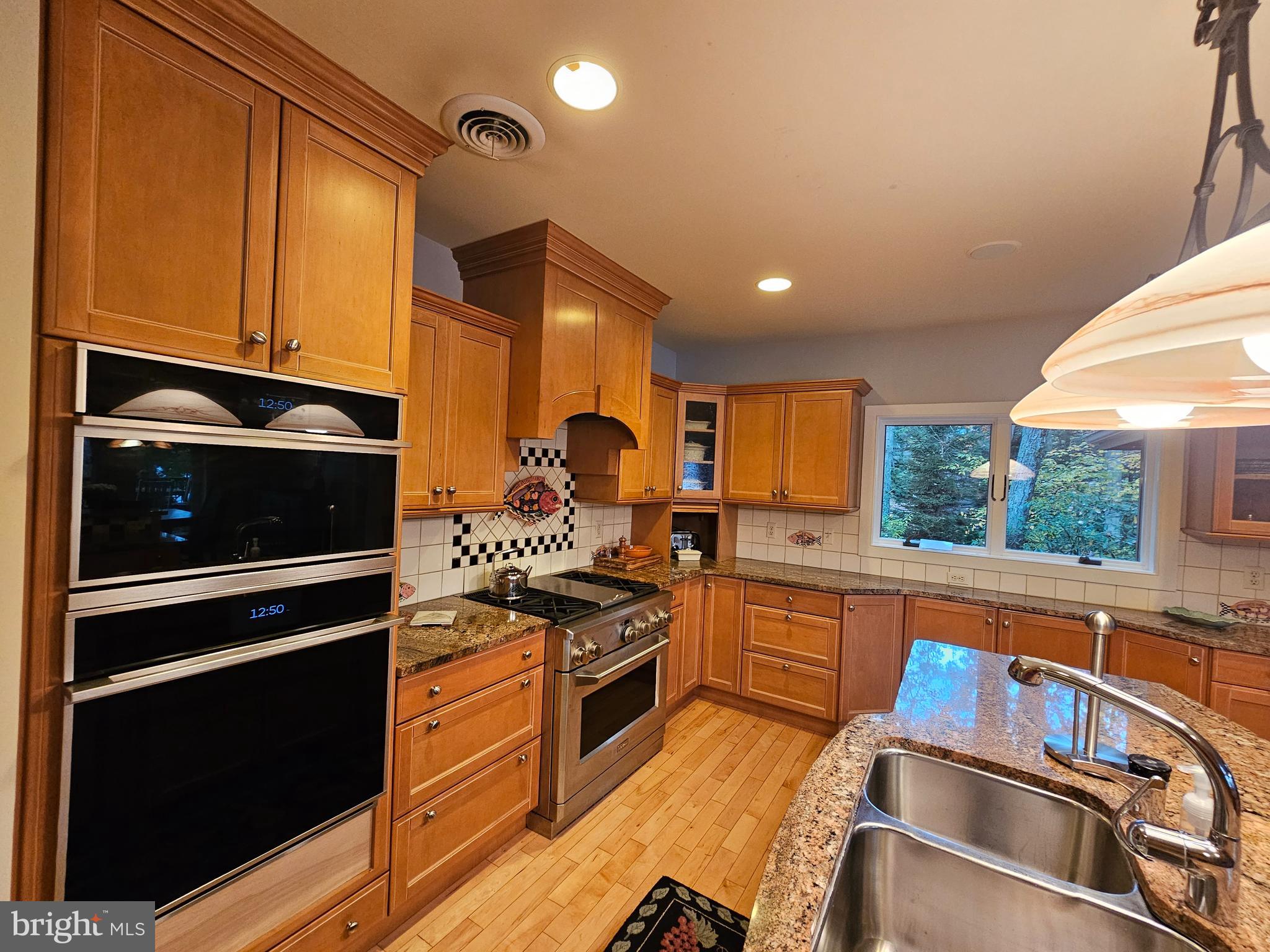 GLENDALE ROAD - Residential