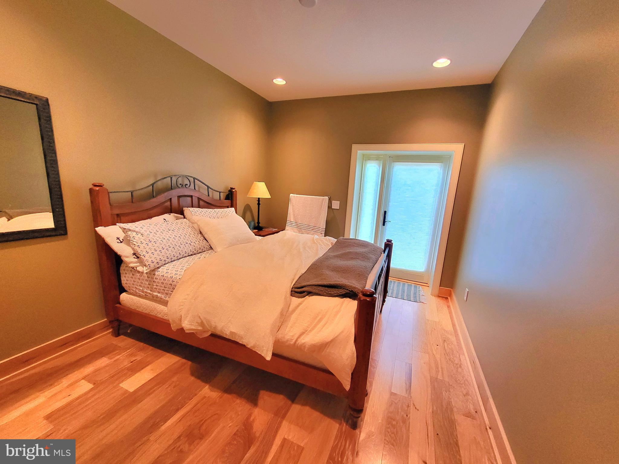 GLENDALE ROAD - Residential