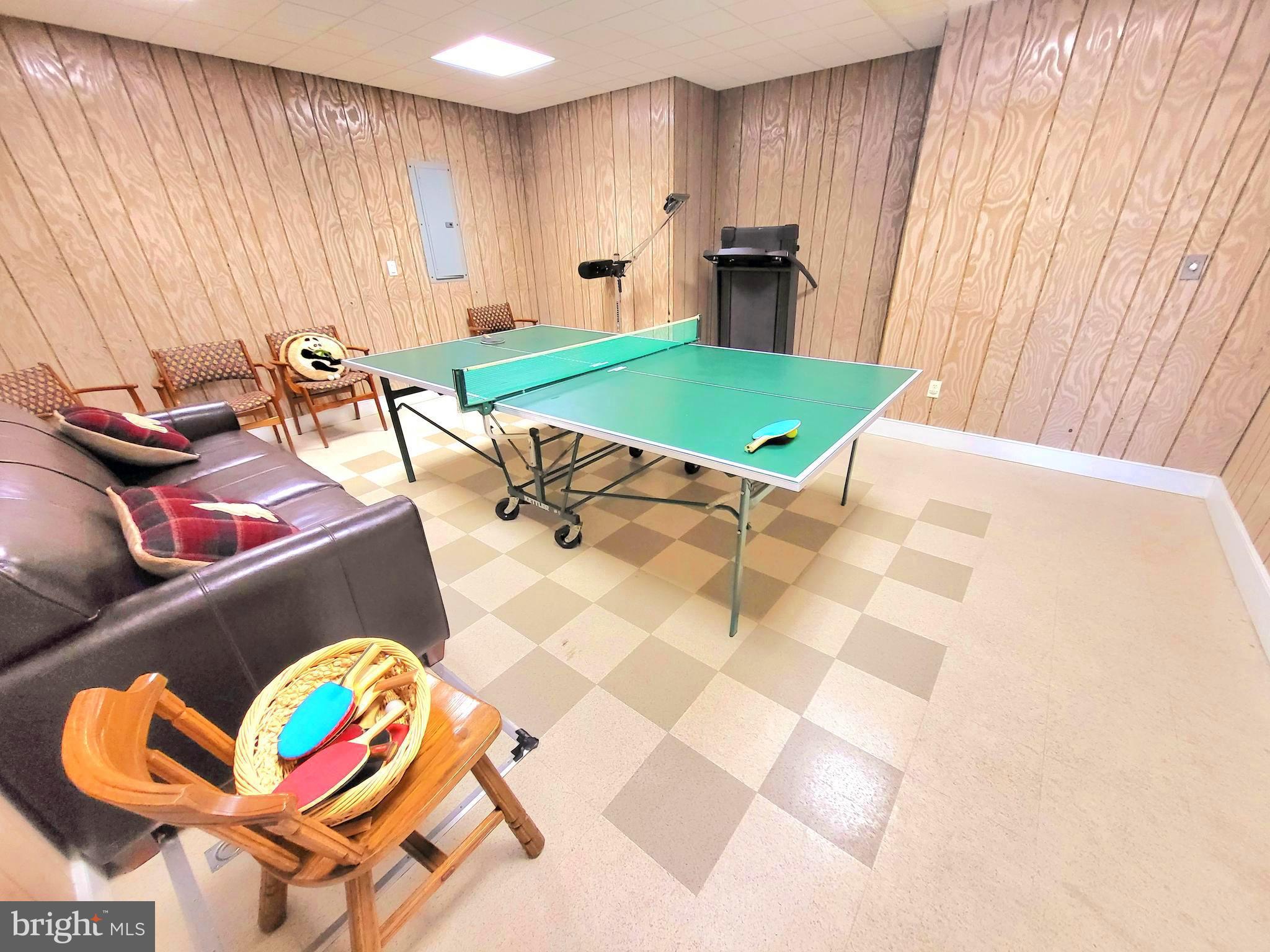 GLENDALE ROAD - Residential