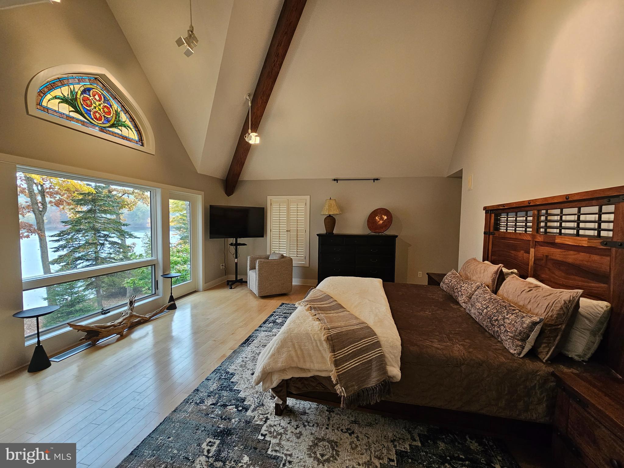 GLENDALE ROAD - Residential