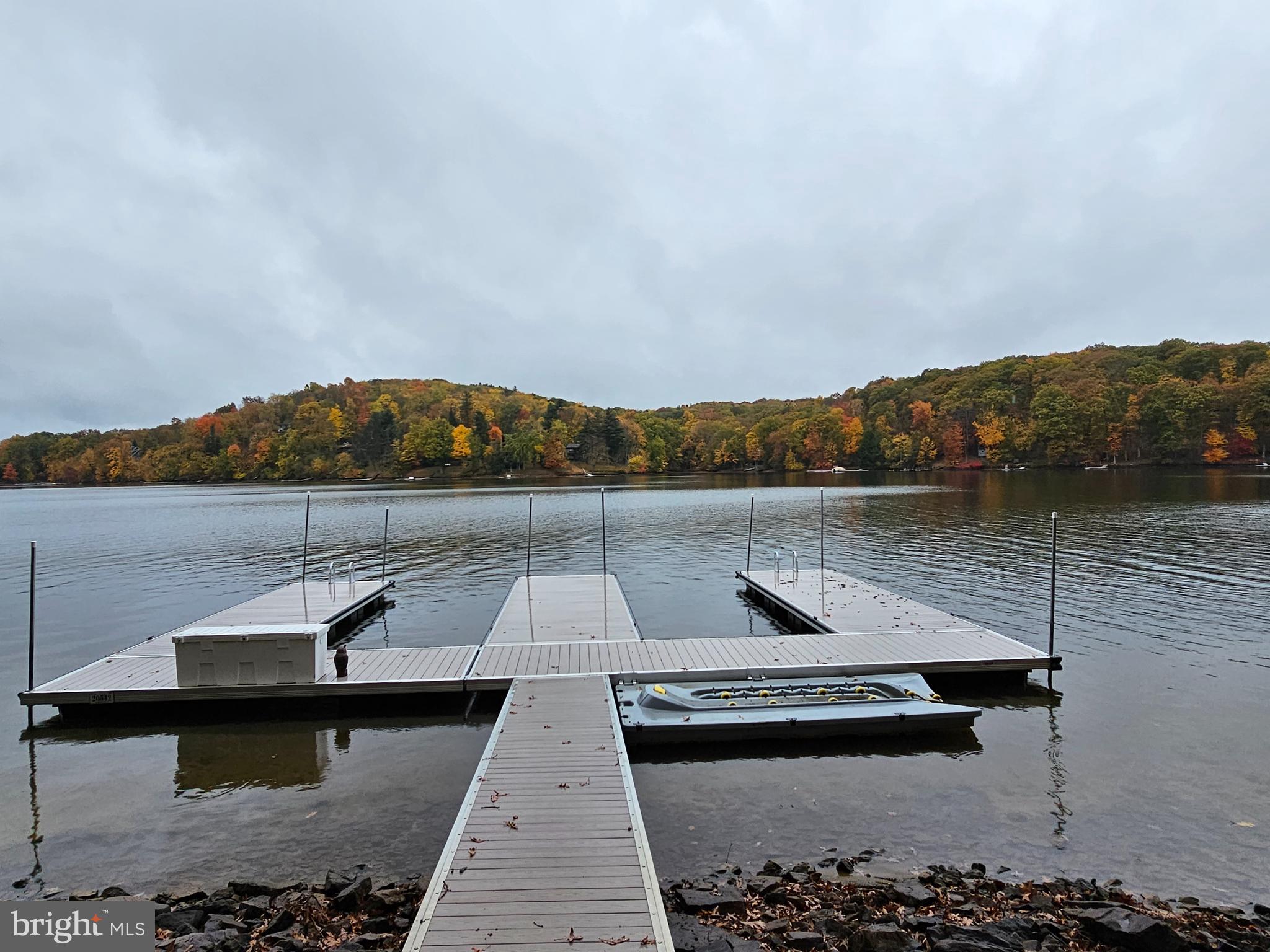 GLENDALE ROAD - Residential