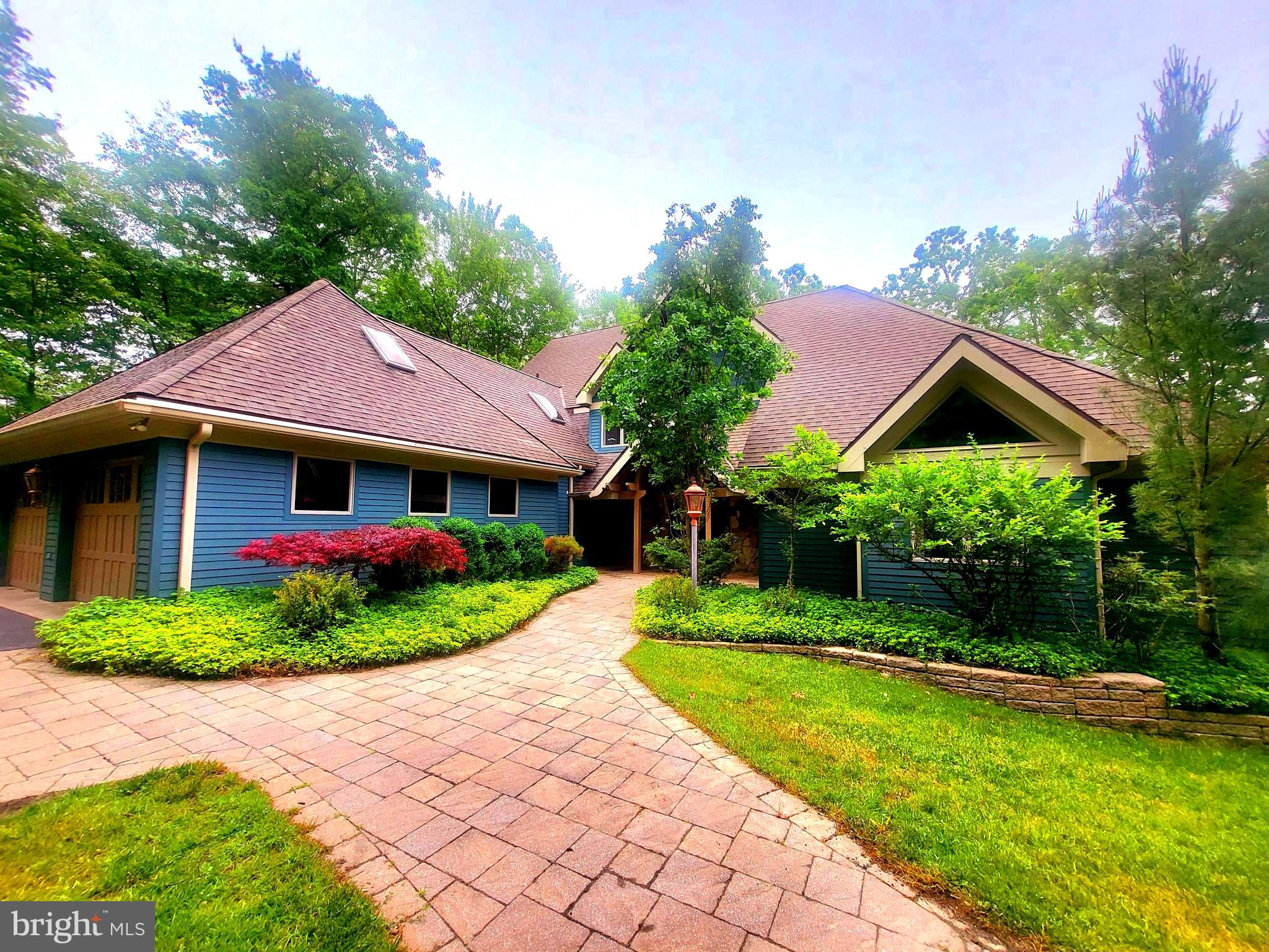 GLENDALE ROAD - Residential