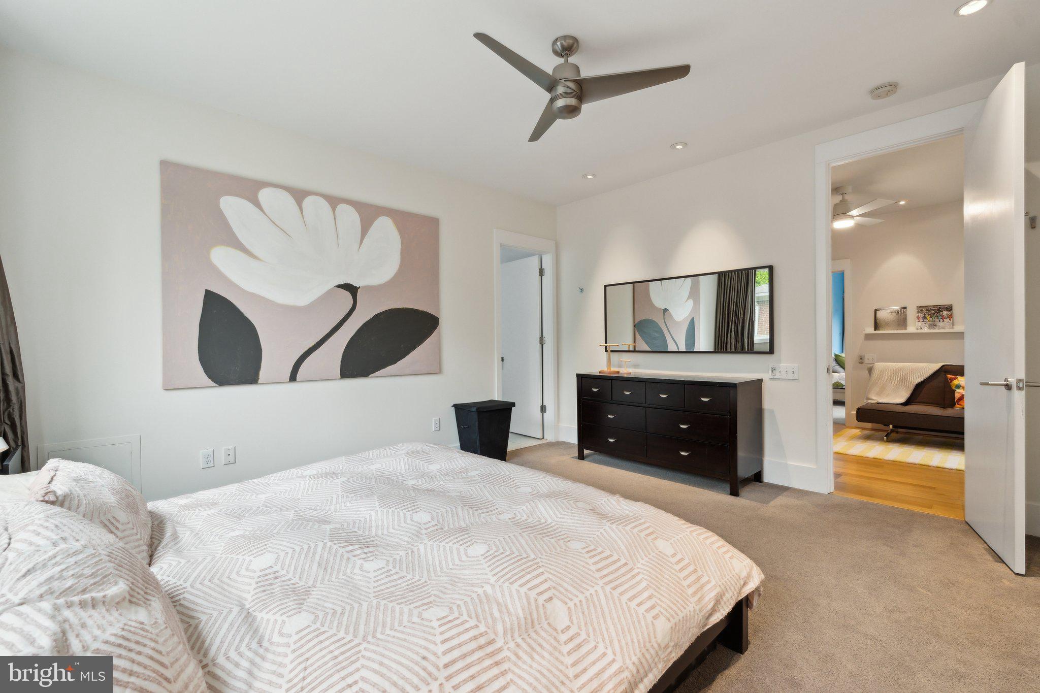 HIGH POINT - Residential