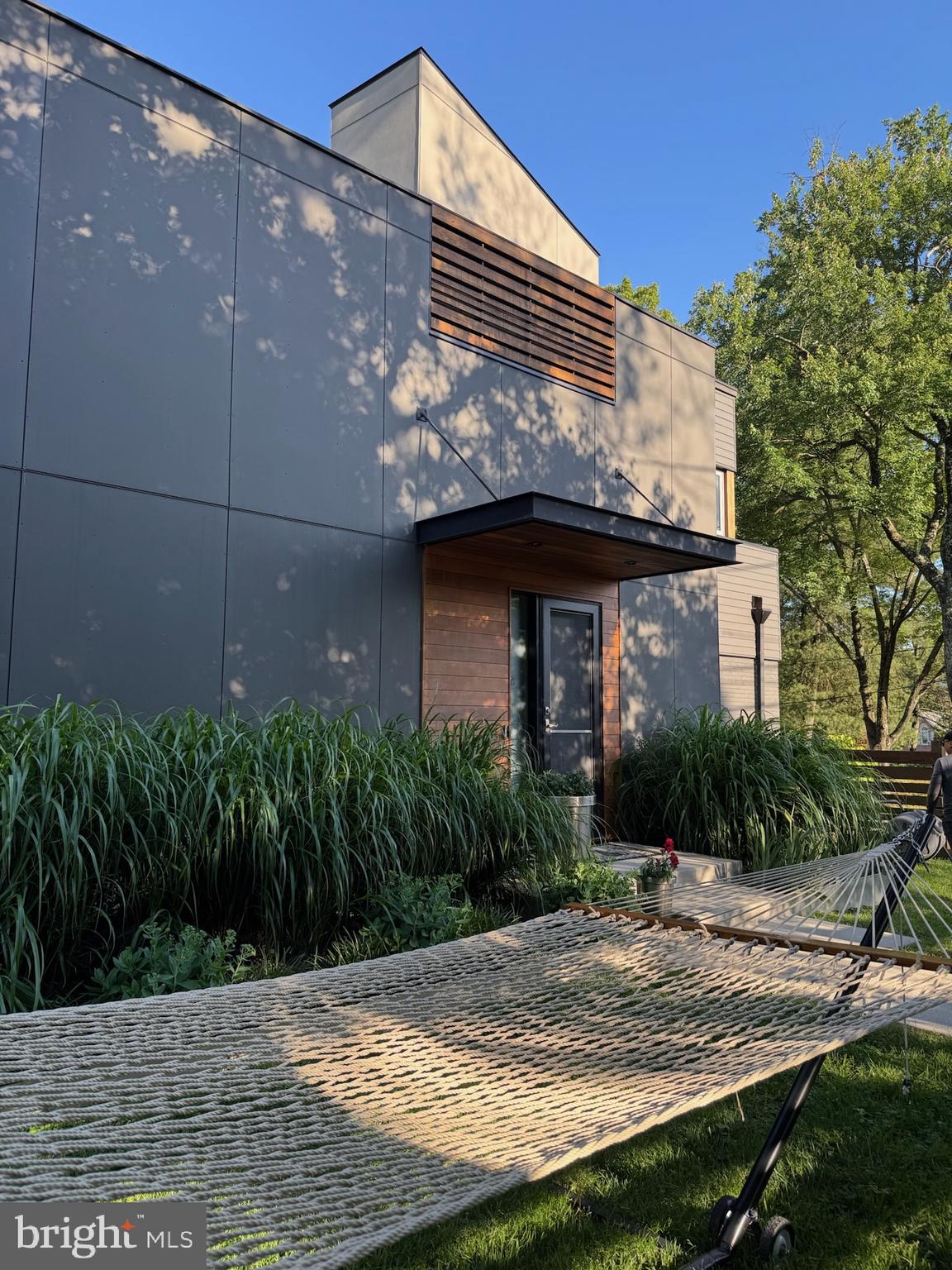 HIGH POINT - Residential