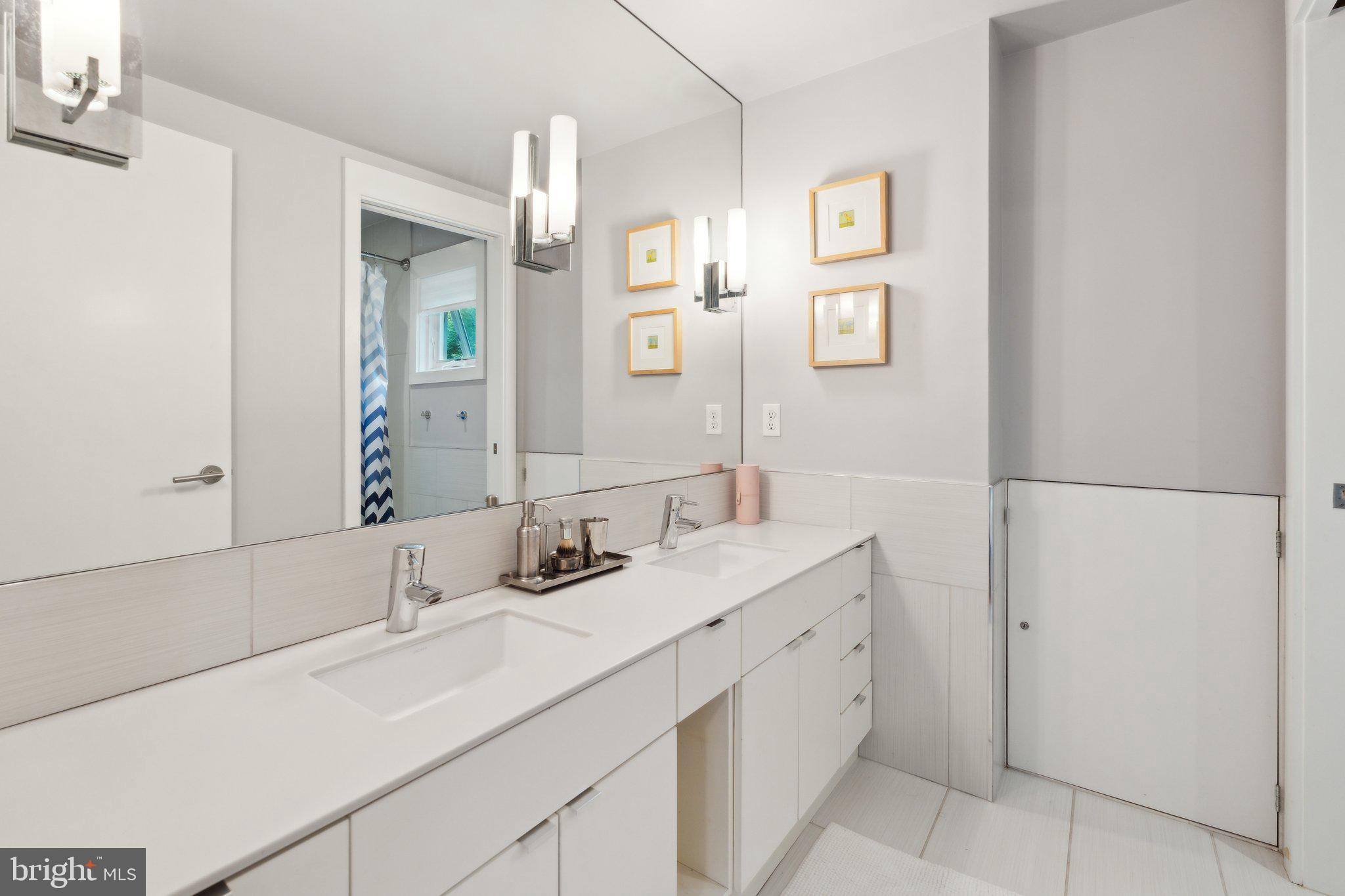 HIGH POINT - Residential