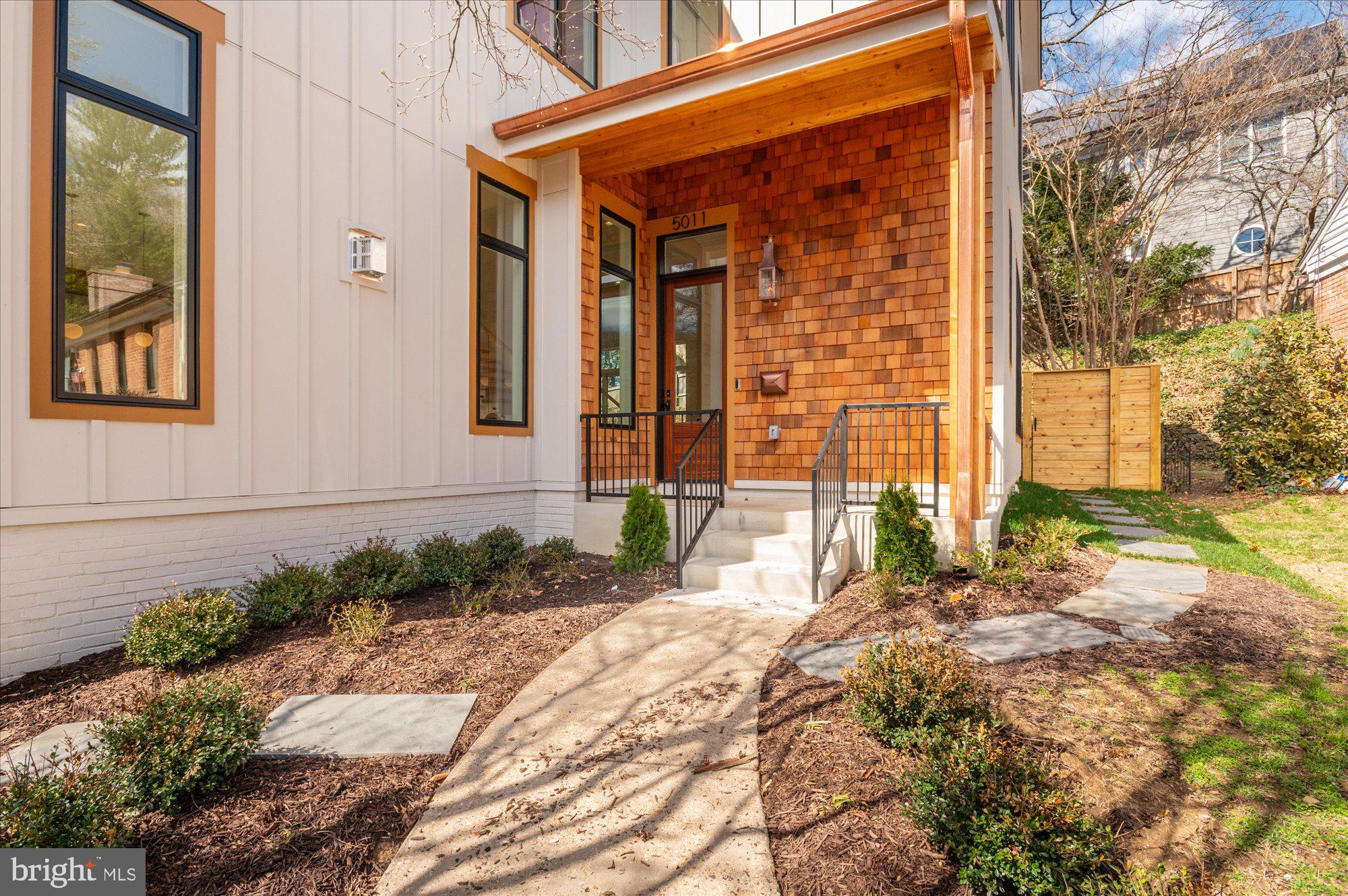 5011 FULTON STREET NW