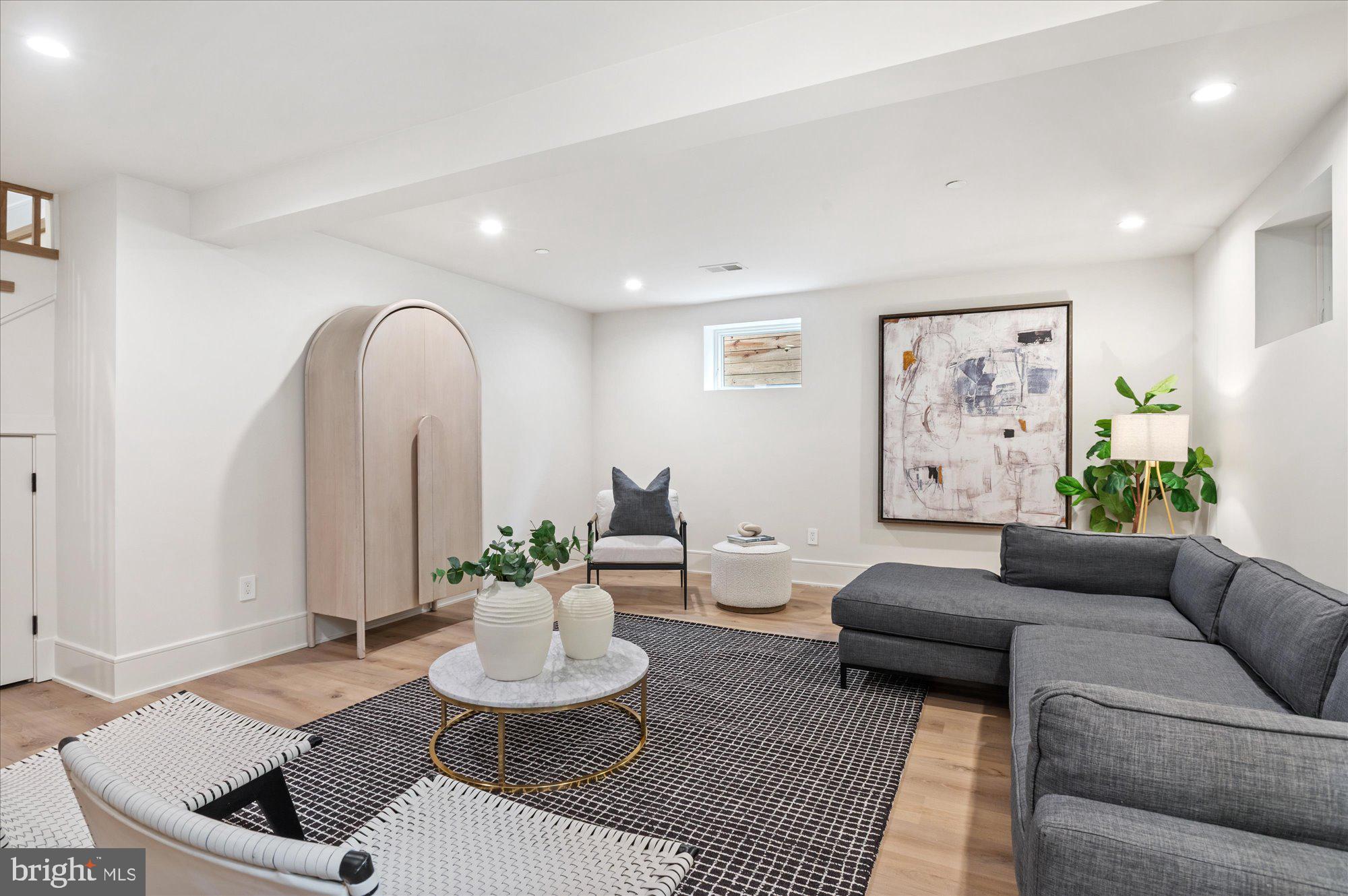 KENT - Residential