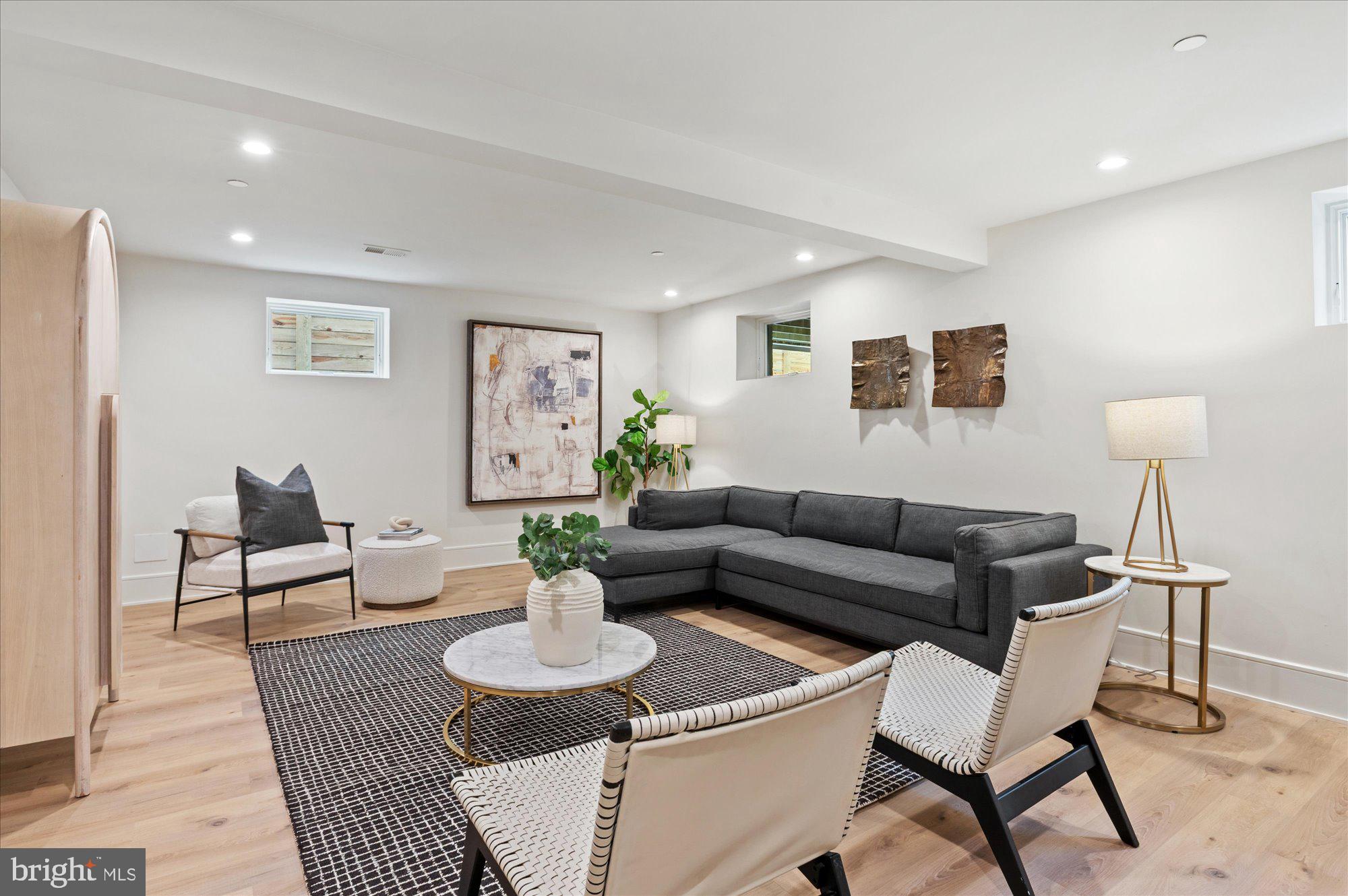 KENT - Residential