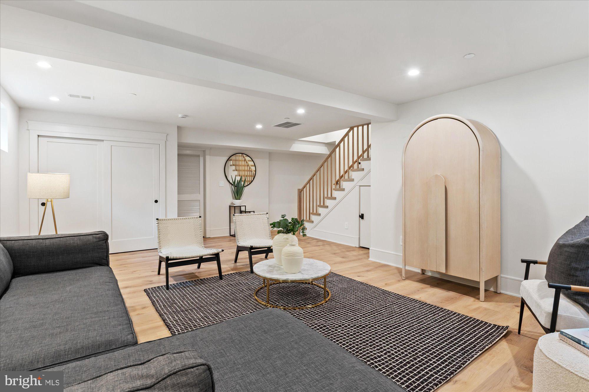 KENT - Residential