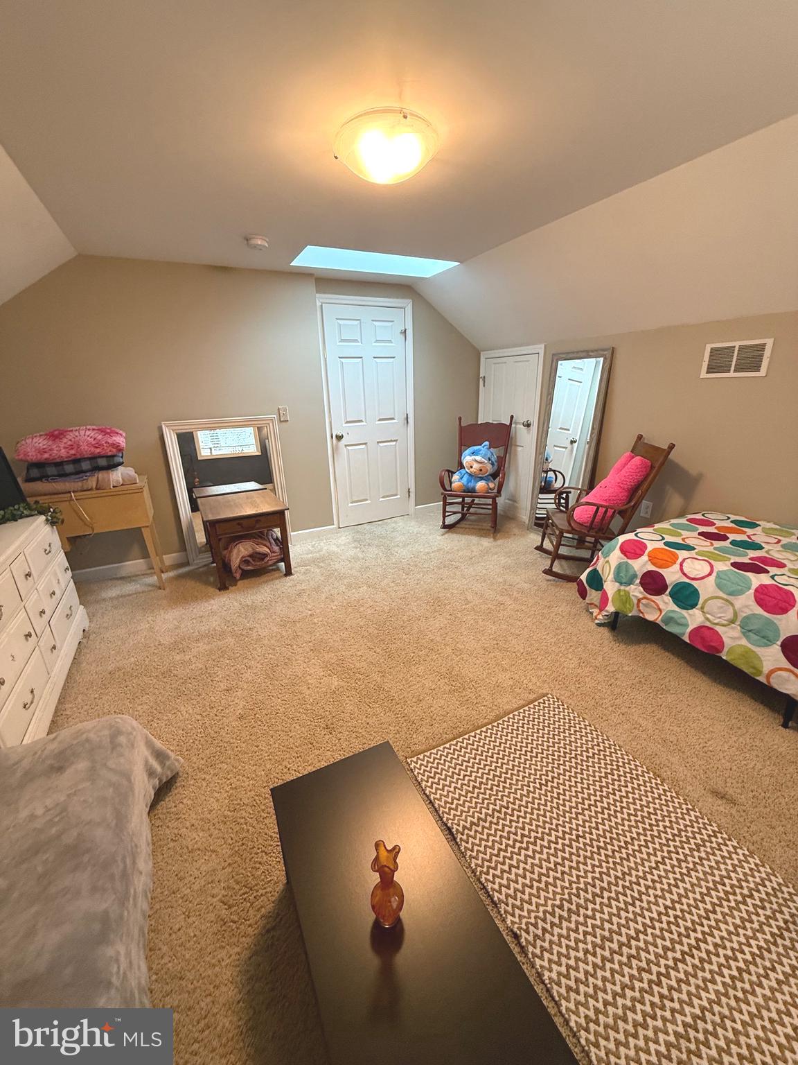 SUNRISE TERRACE - Residential