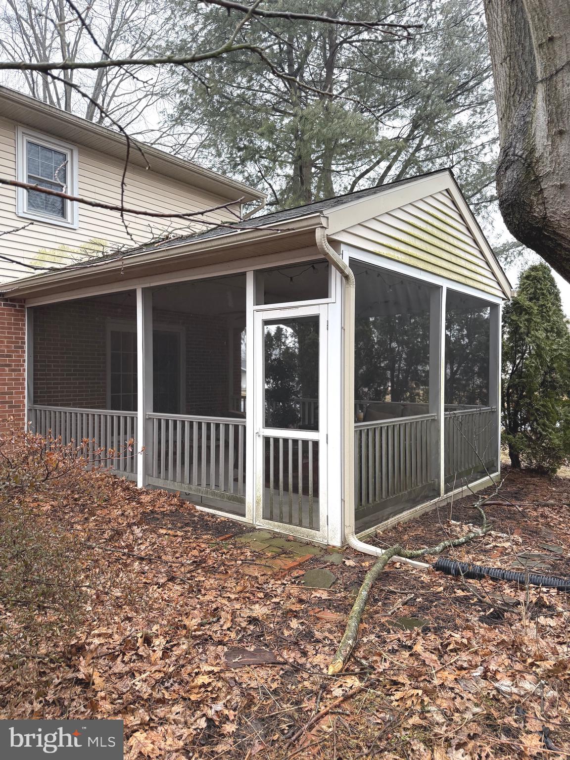 SUNRISE TERRACE - Residential