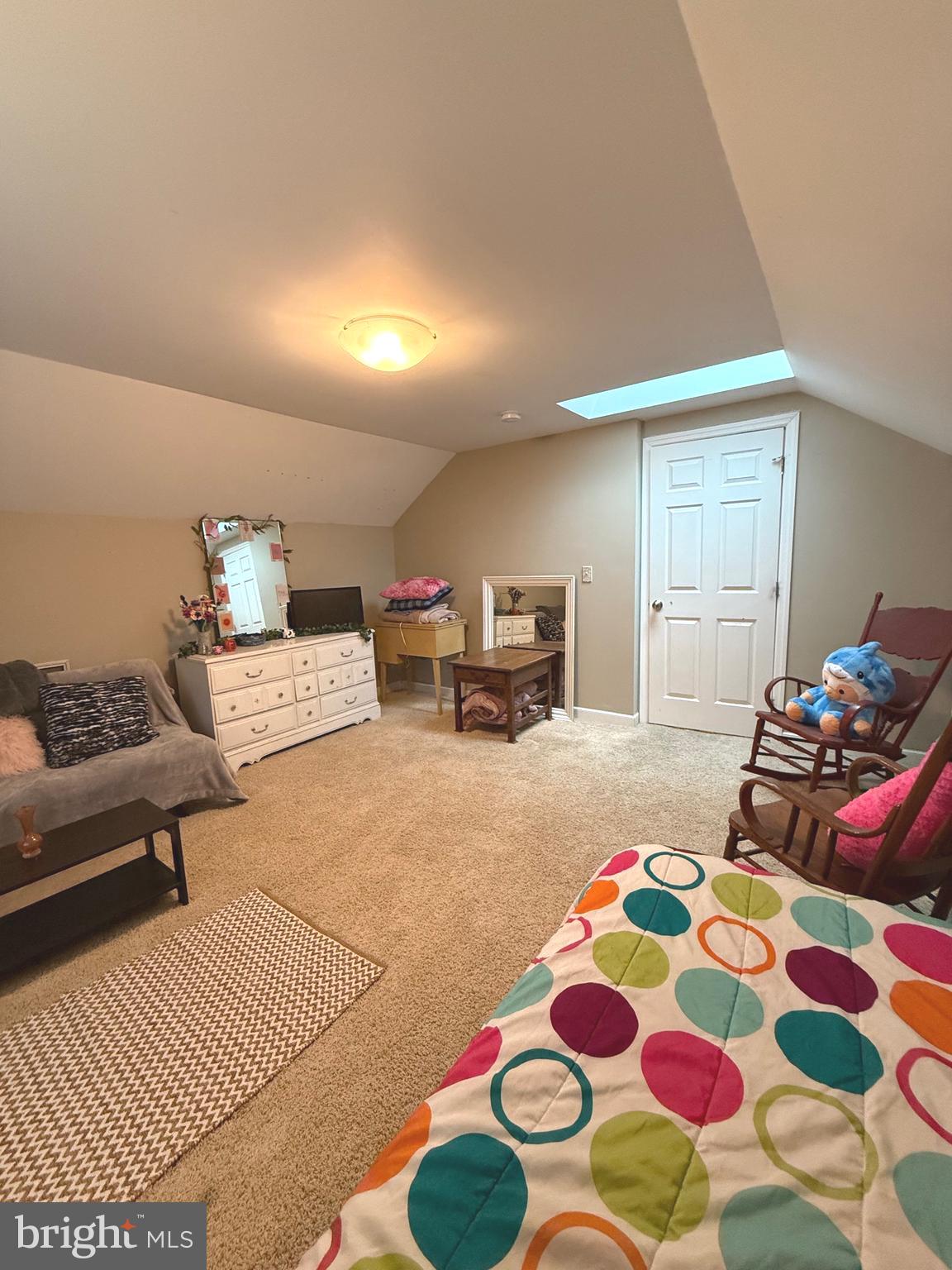 SUNRISE TERRACE - Residential