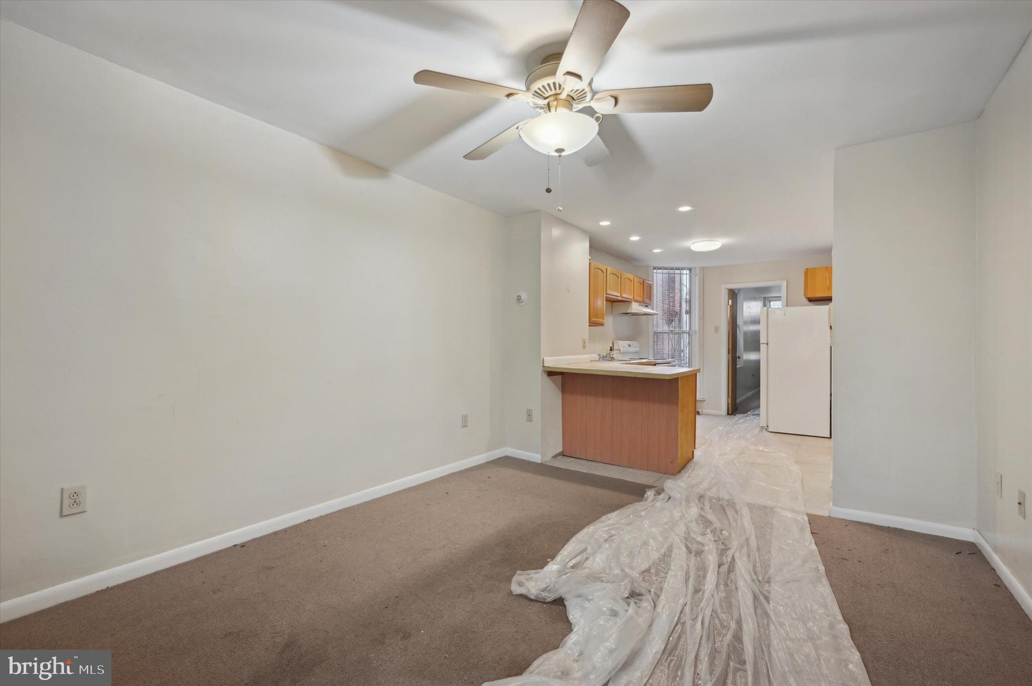 CARROLL PARK - Residential Income