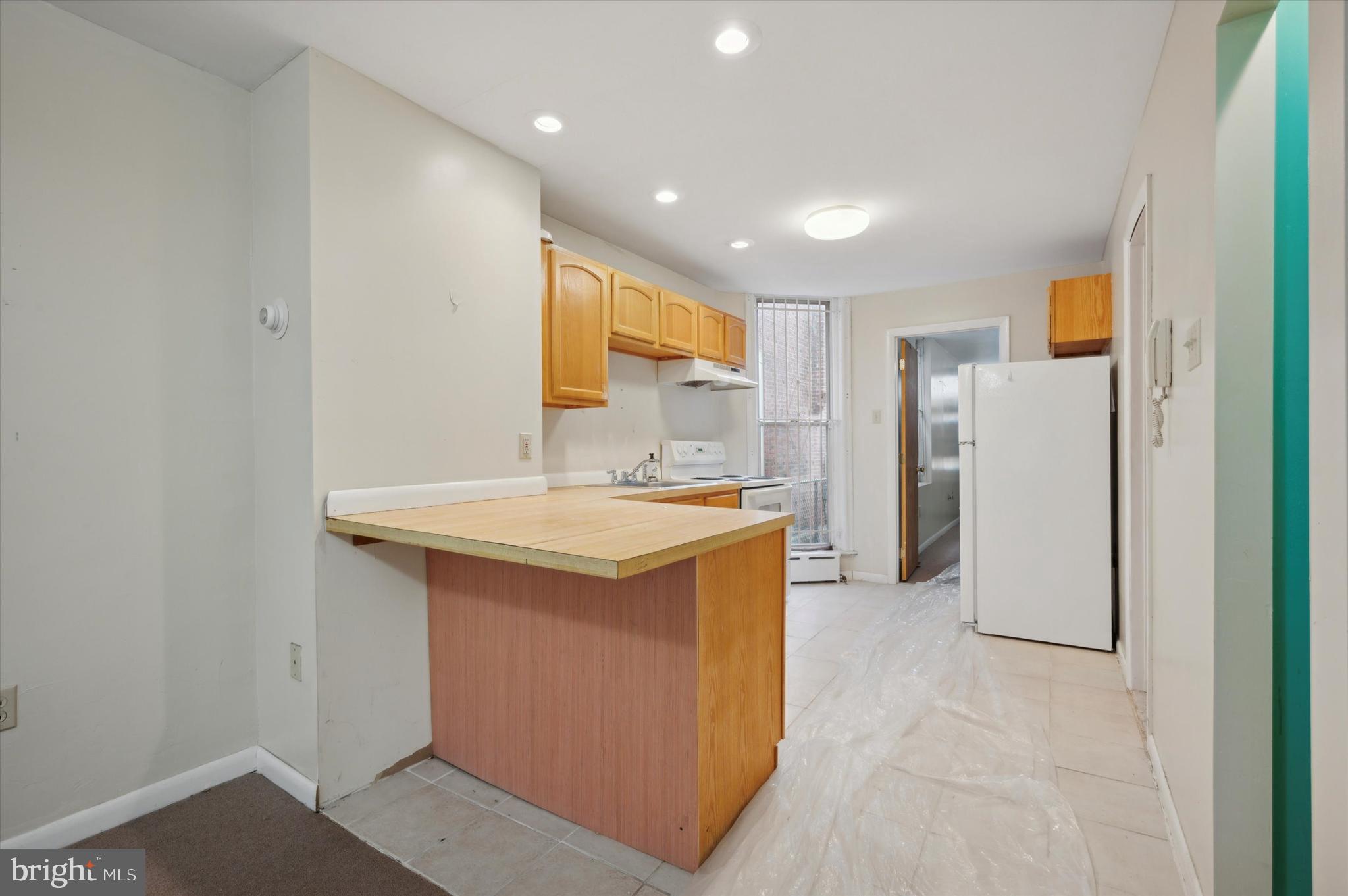 CARROLL PARK - Residential Income