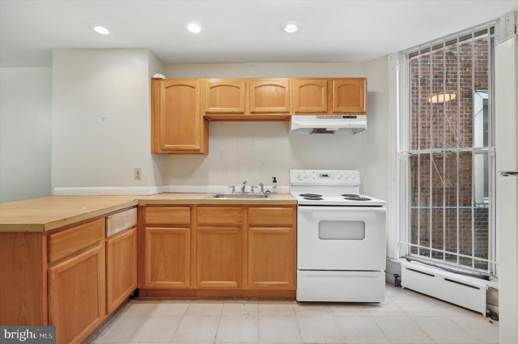CARROLL PARK - Residential Income