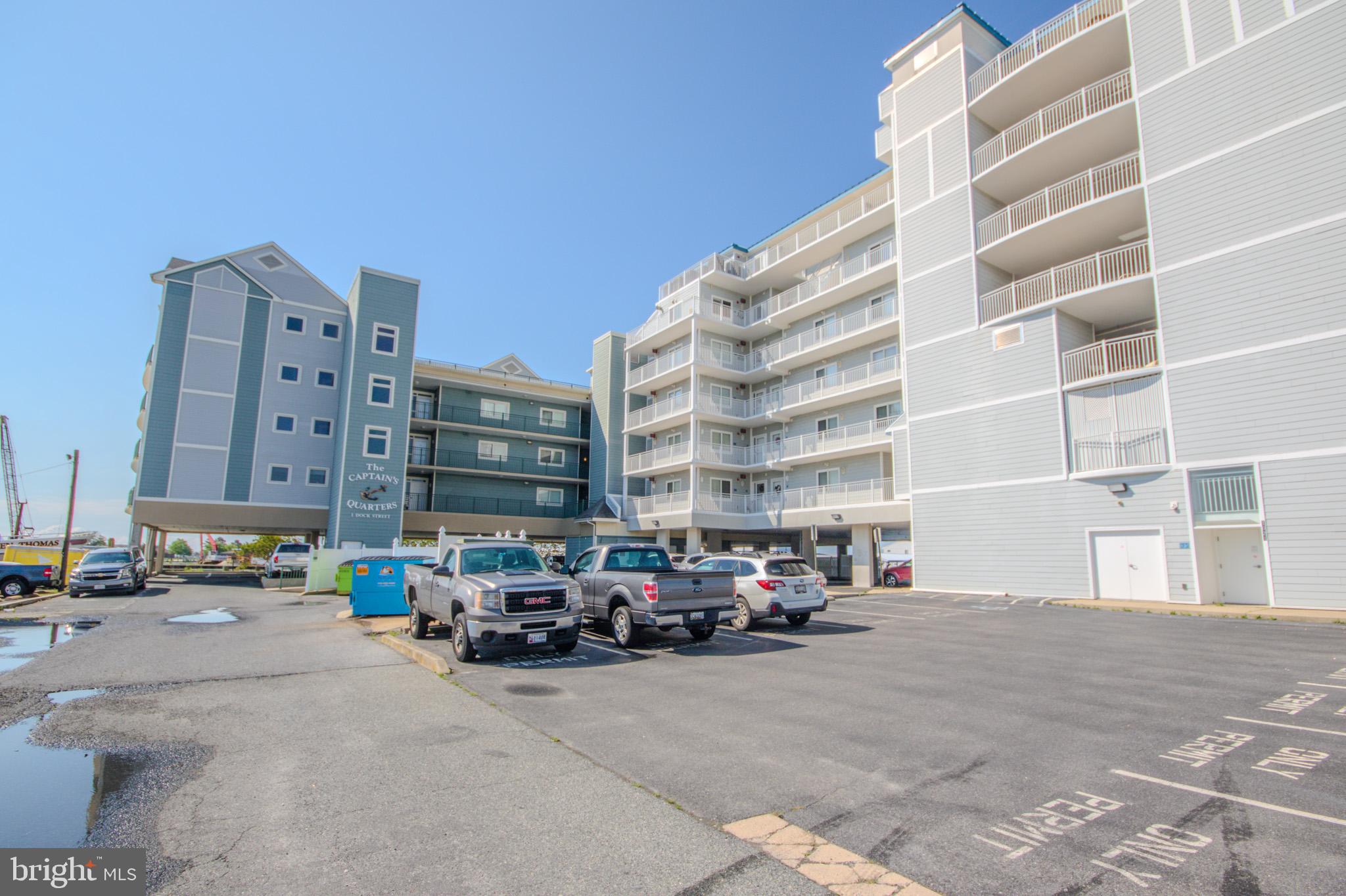 1 DOCK STREET 402