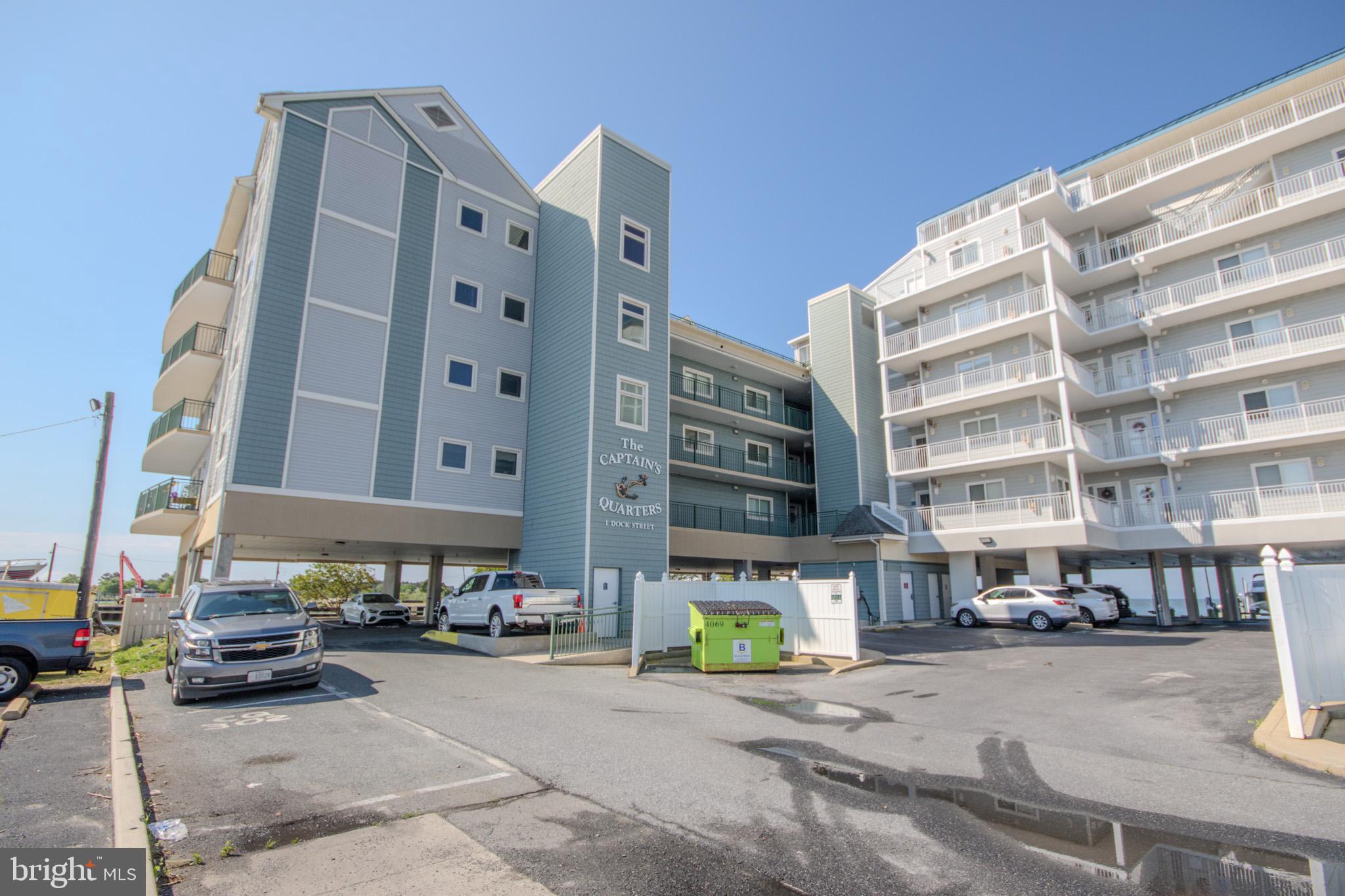 1 DOCK STREET 402