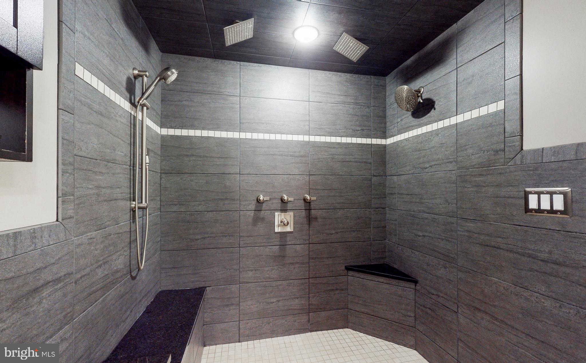 WINDLASS RUN - Residential